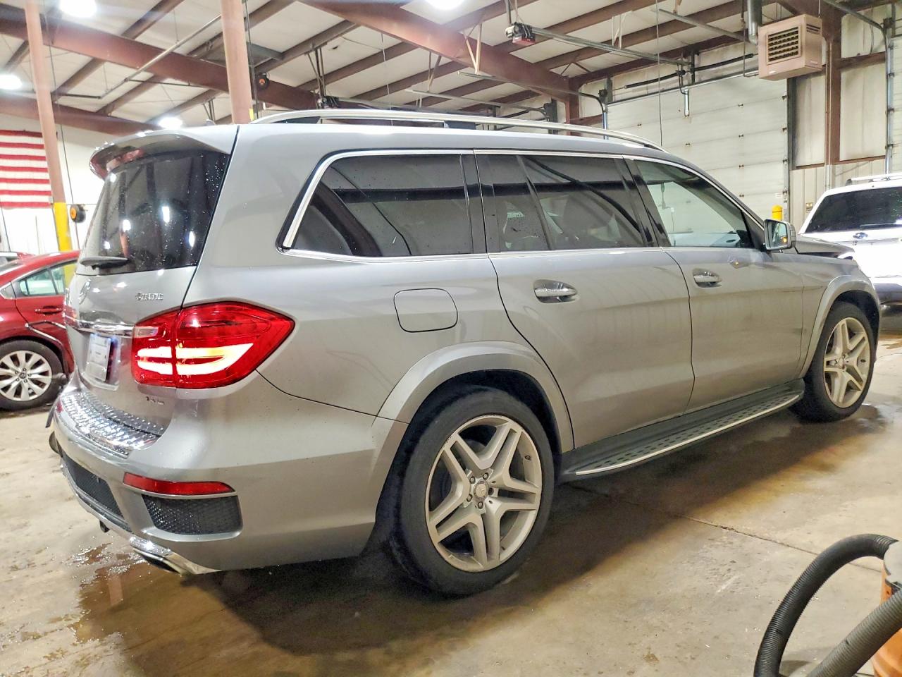 2015 MERCEDES-BENZ GL 550 4MATIC — снимка 3