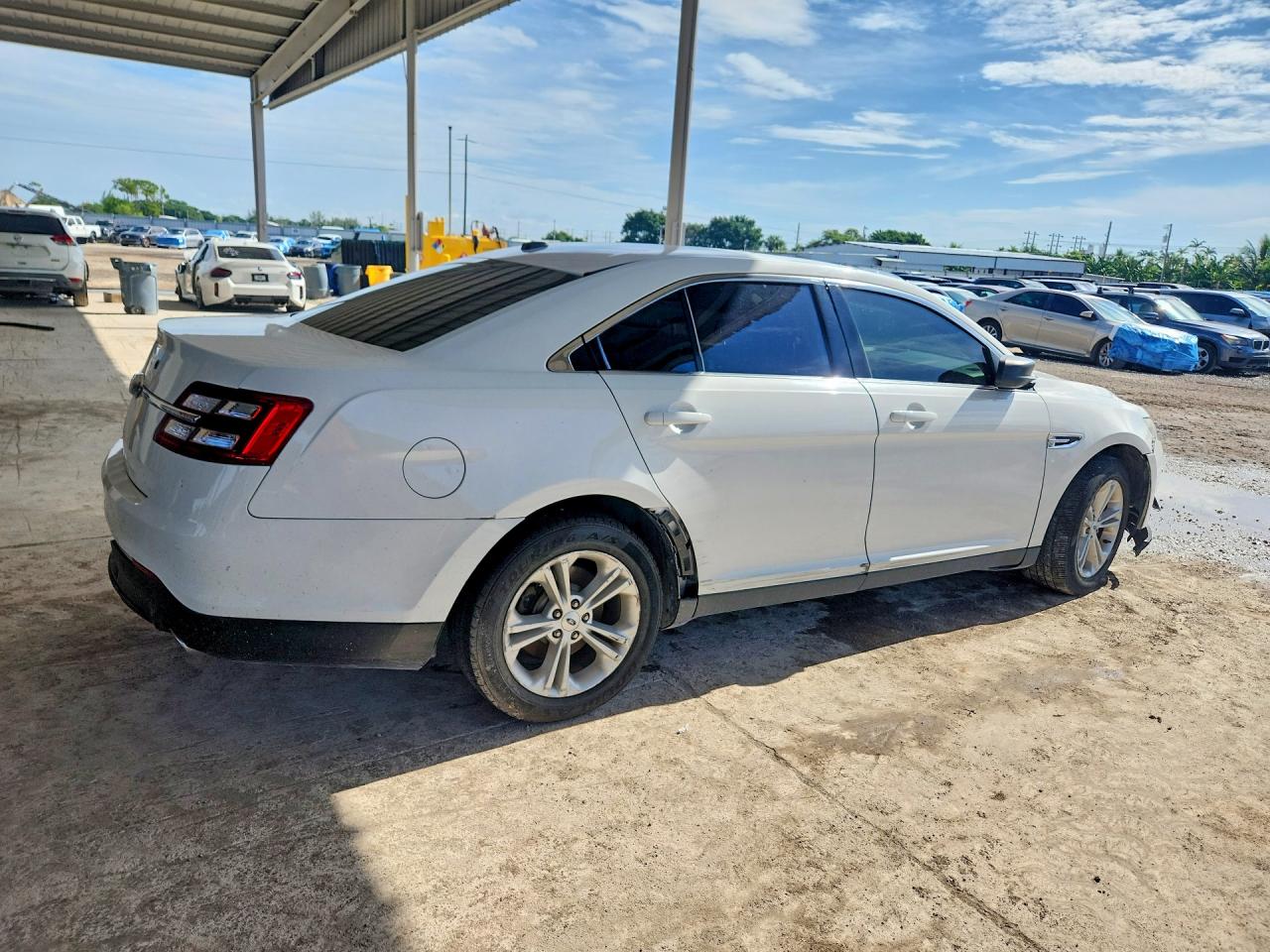 2019 FORD TAURUS SE — снимка 3