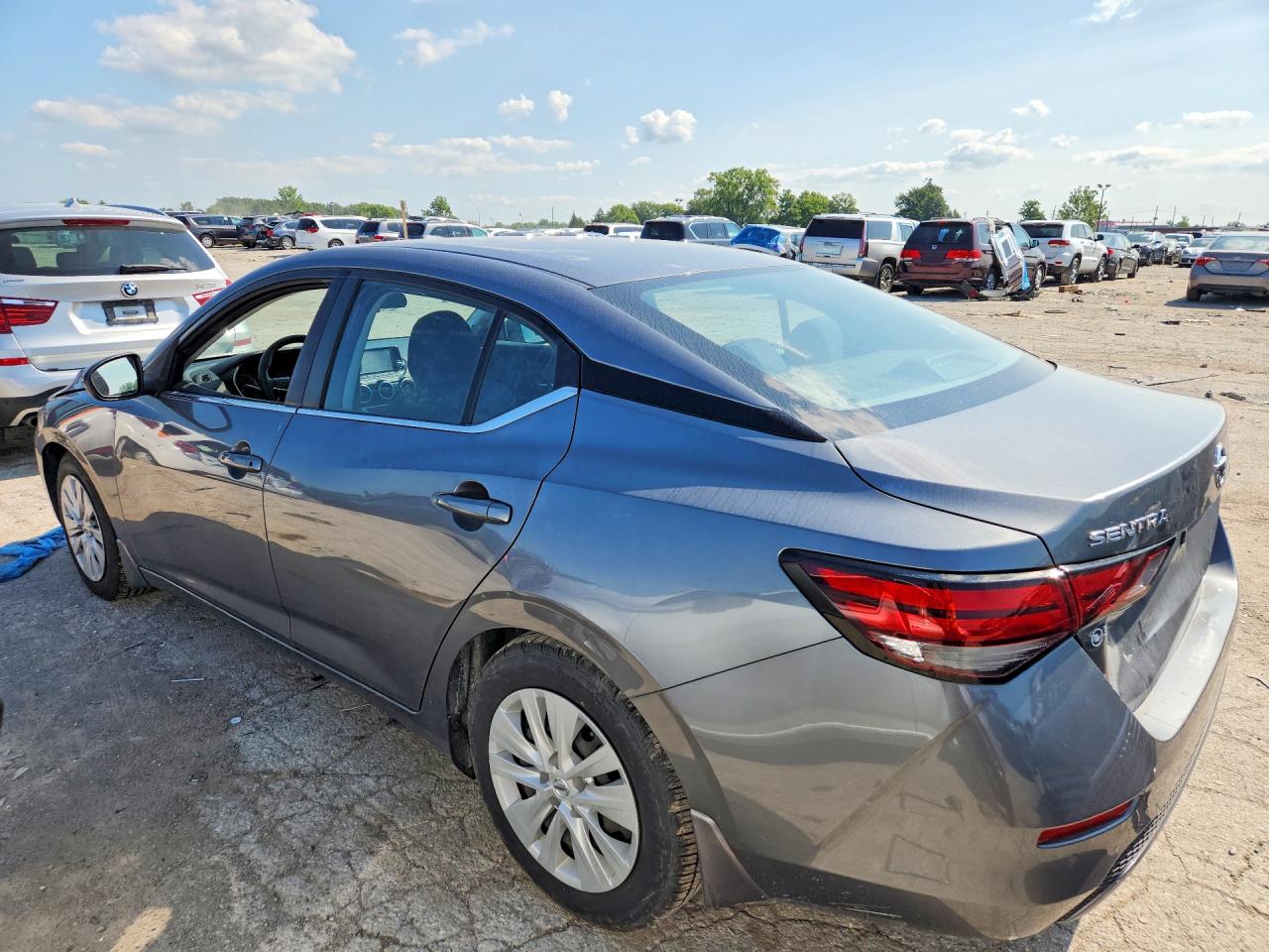 2021 NISSAN SENTRA S — снимка 2