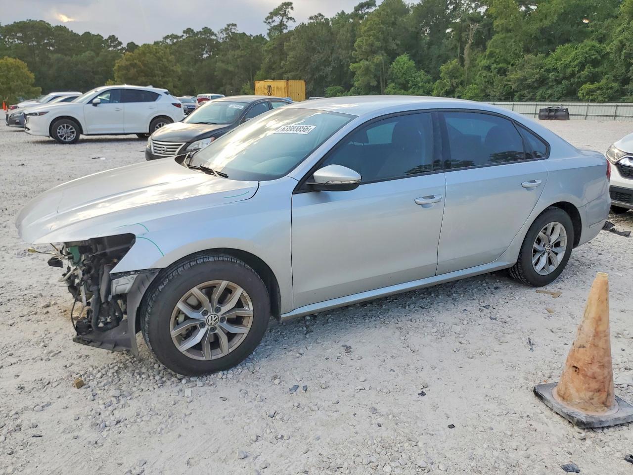 2018 VOLKSWAGEN PASSAT S