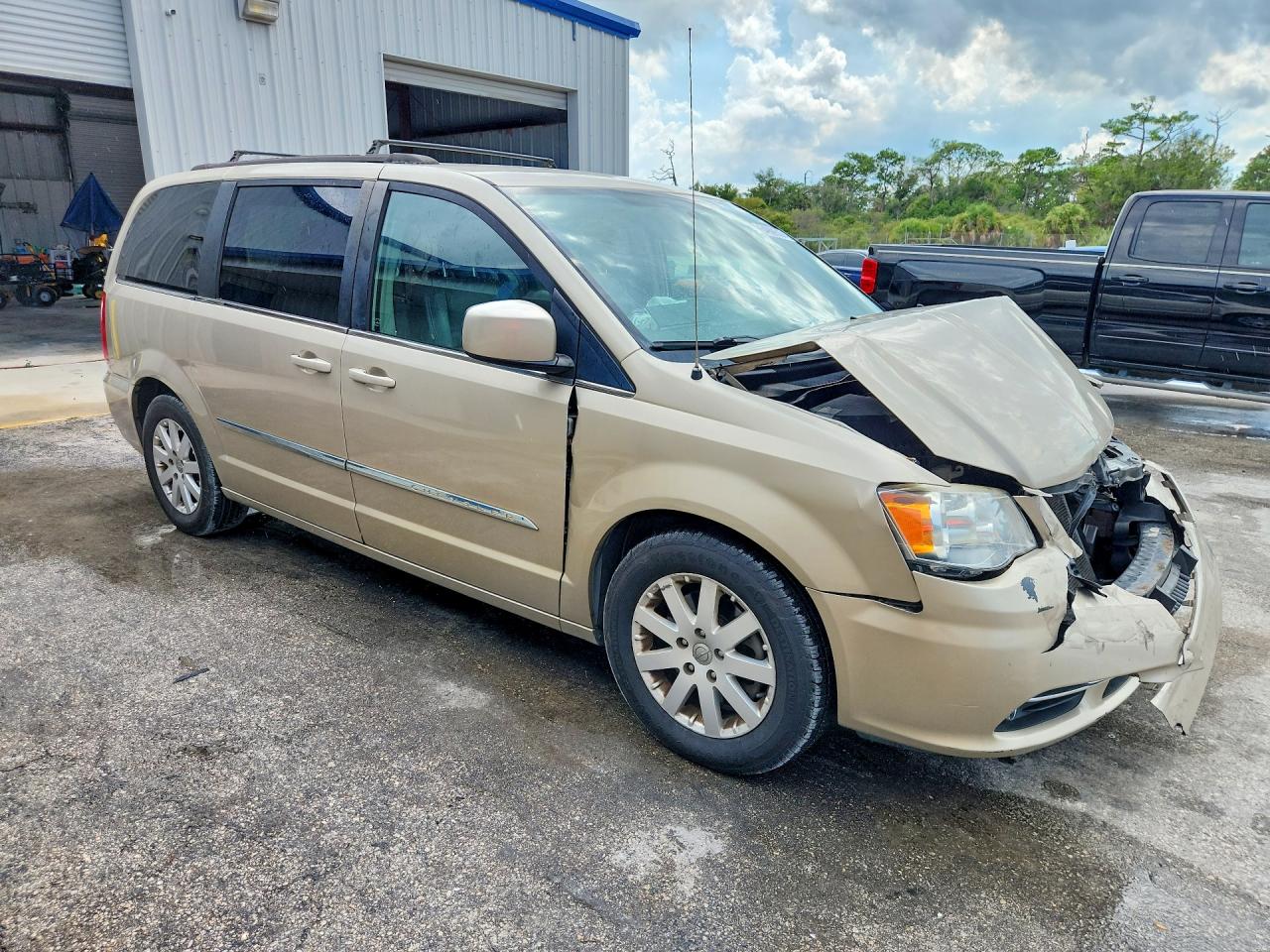 2016 CHRYSLER TOWN & COUNTRY TOURING — снимка 4