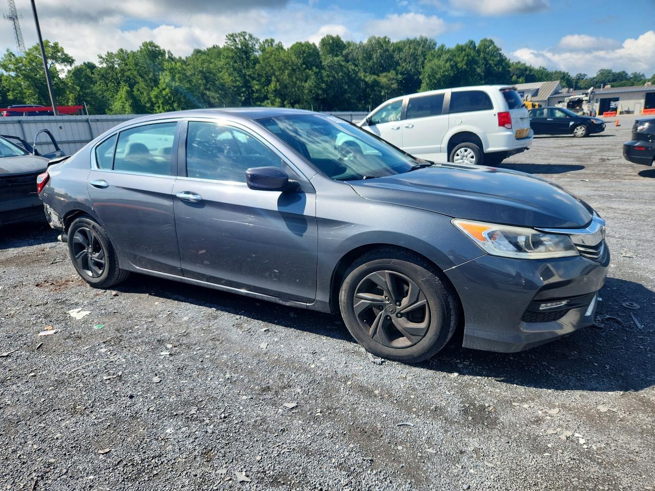 2017 HONDA ACCORD LX — снимка 4