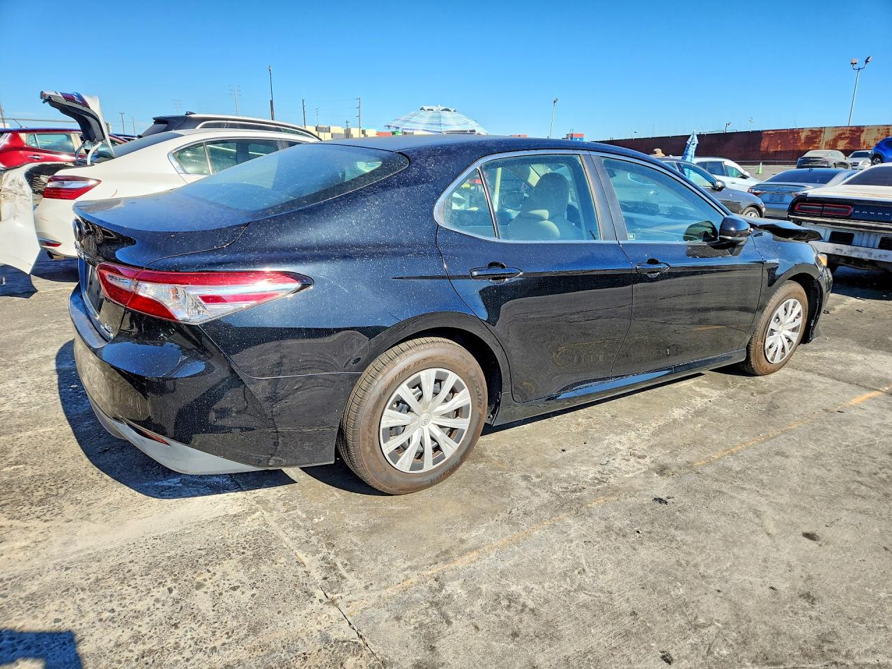 2018 TOYOTA CAMRY LE — снимка 3