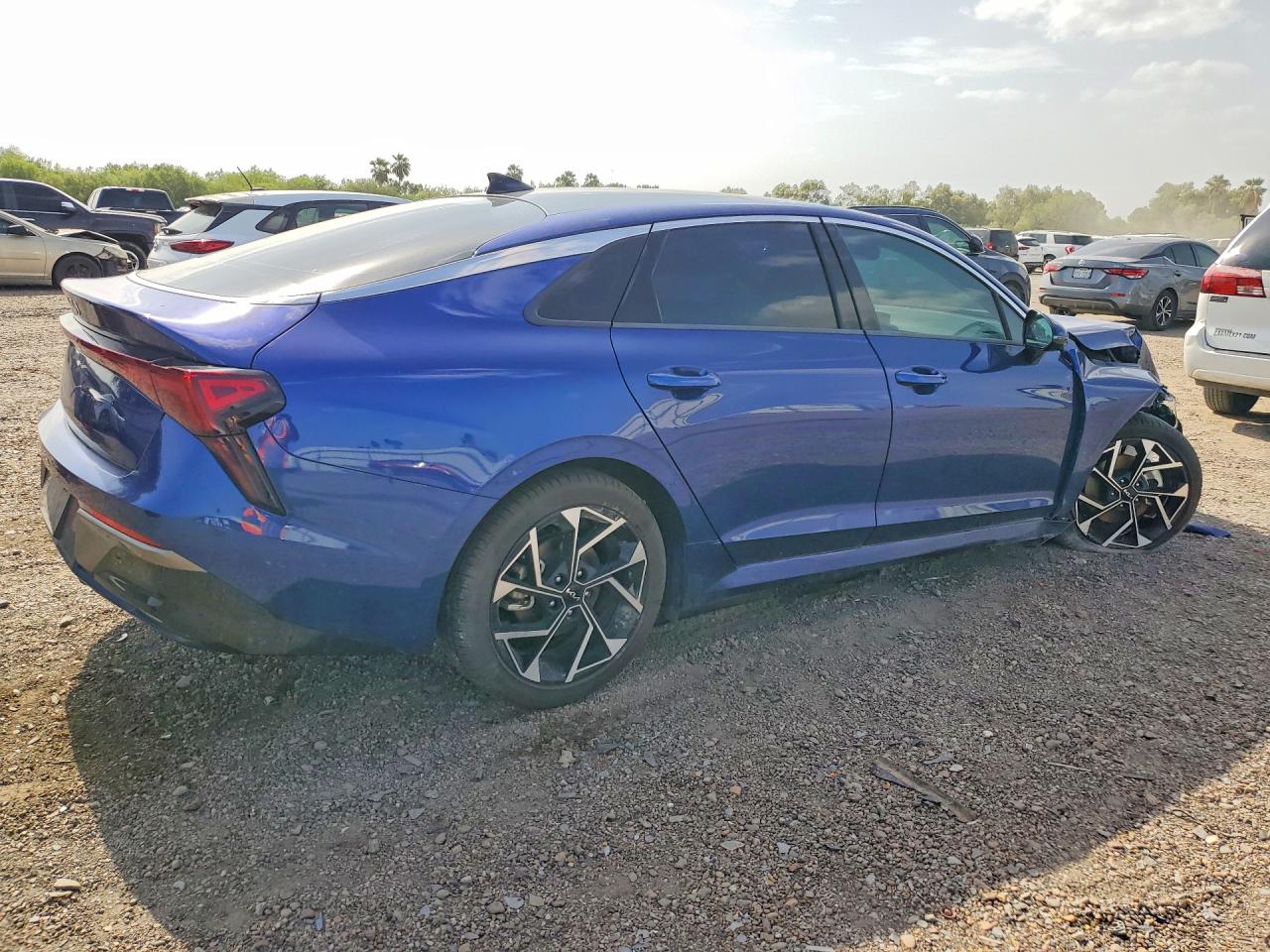 2026 KIA K5 EX — снимка 3