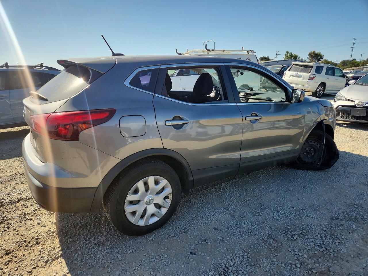 2018 NISSAN ROGUE SPORT S — снимка 3