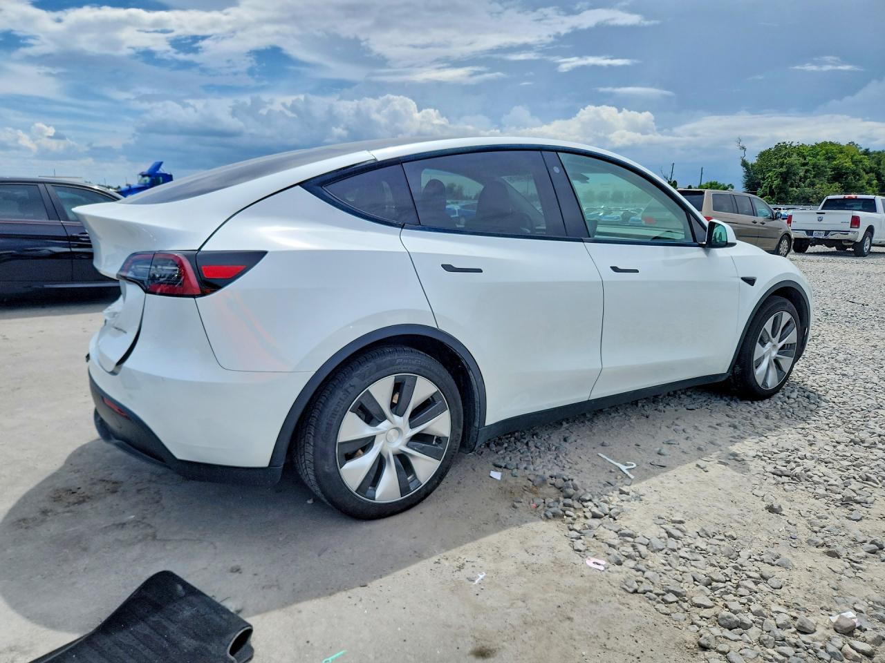 2023 TESLA MODEL Y — снимка 3
