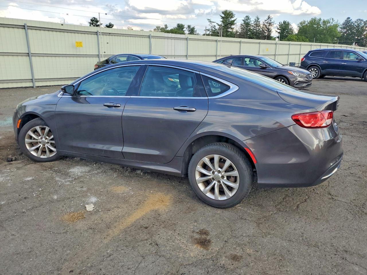 2015 CHRYSLER 200 C — снимка 2