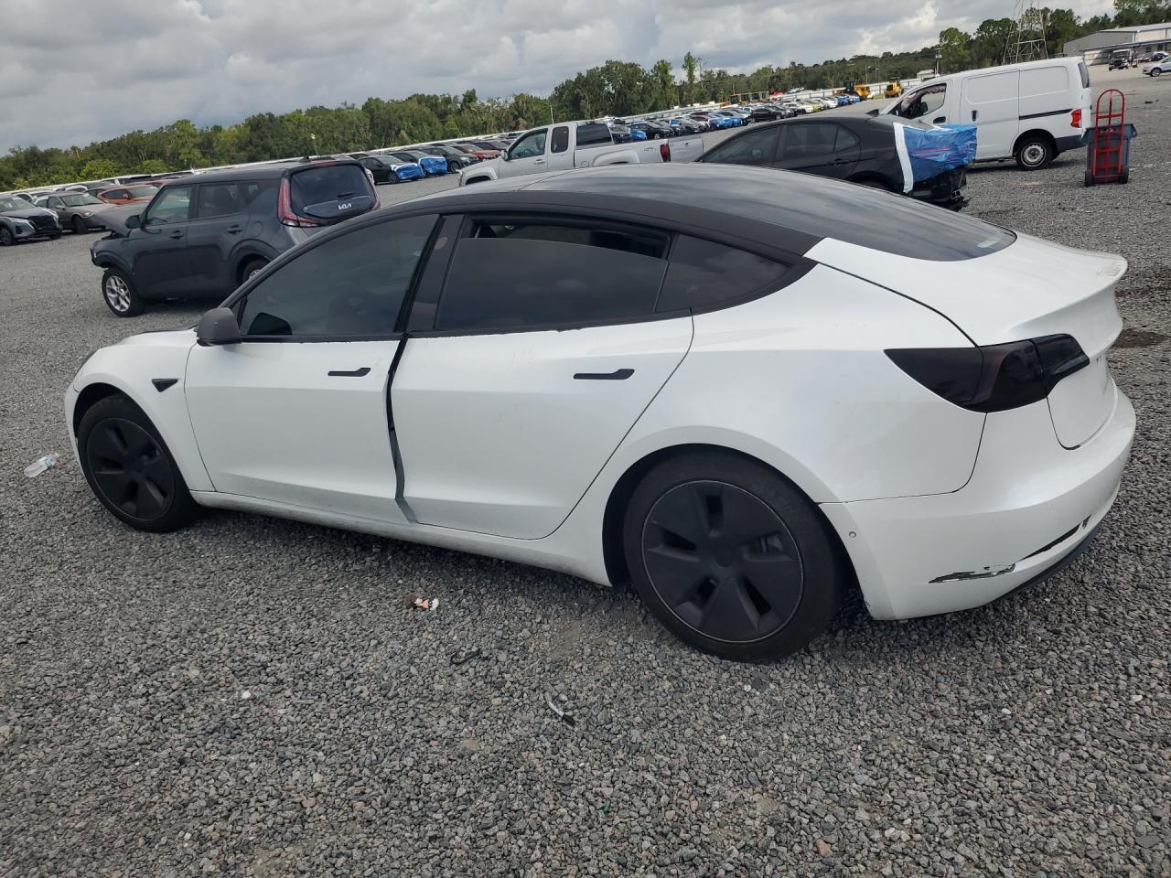 2022 TESLA MODEL 3 — снимка 2