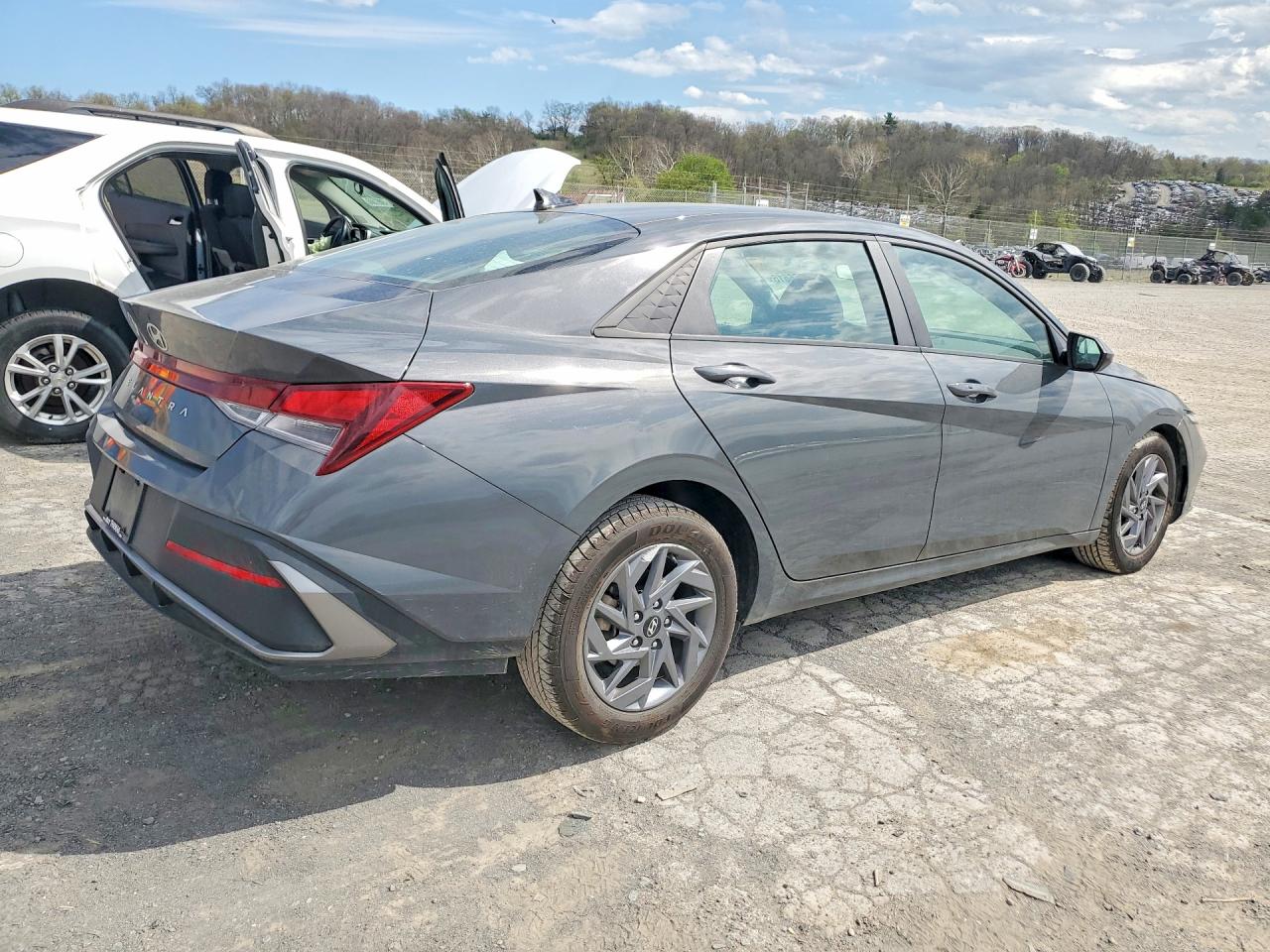 2024 HYUNDAI ELANTRA SEL — снимка 3