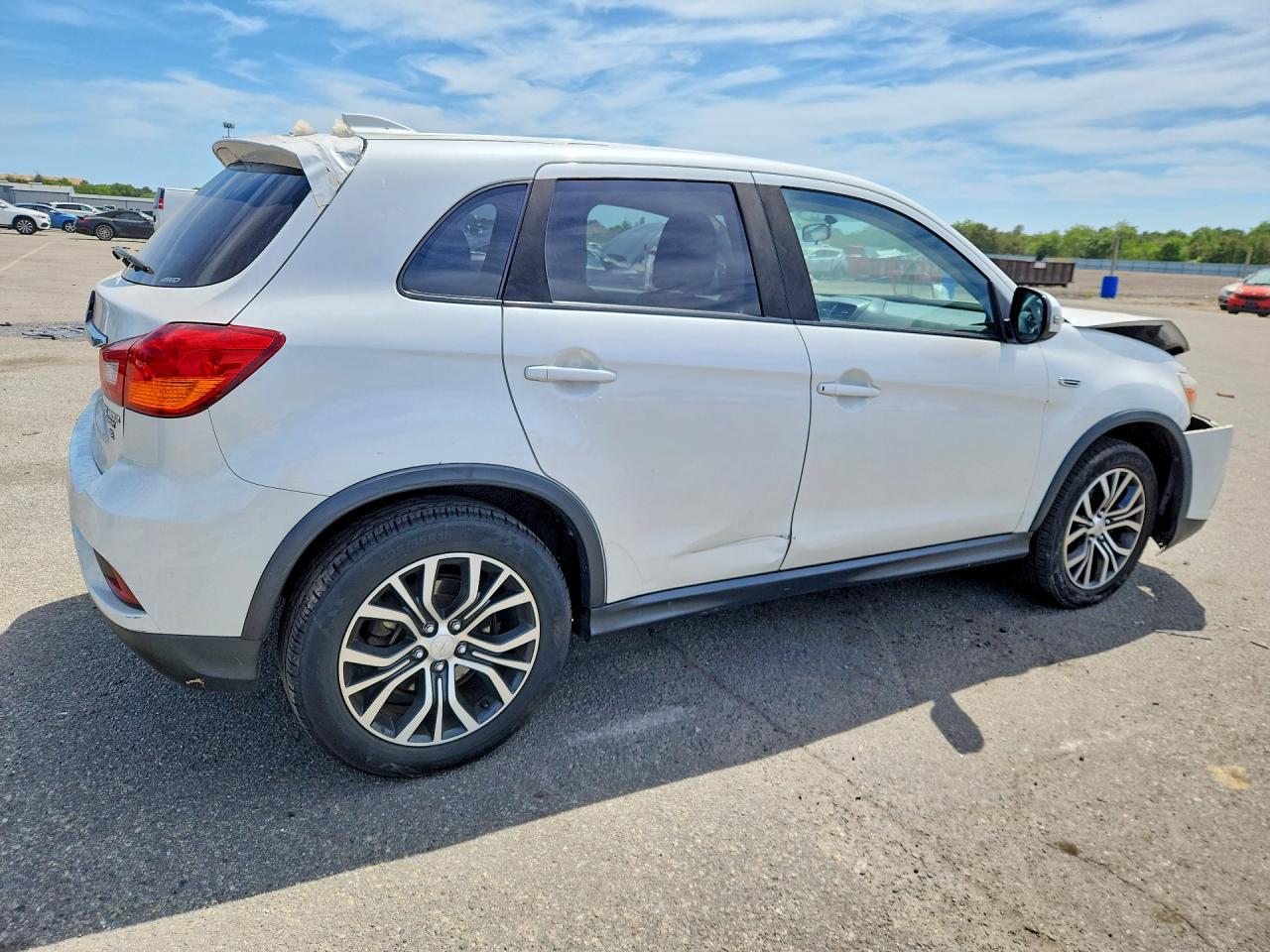 2019 MITSUBISHI OUTLANDER SPORT ES — снимка 3