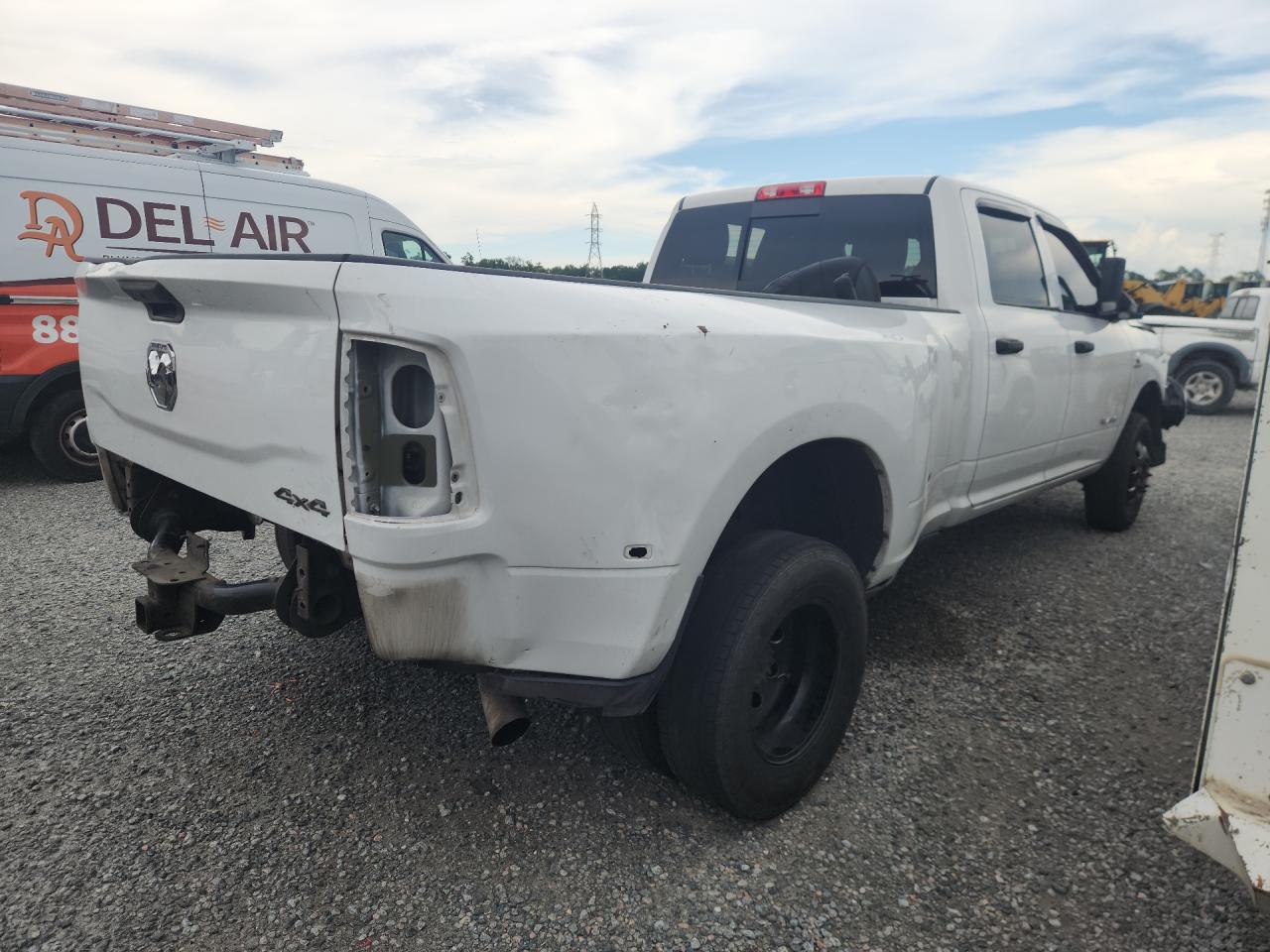 2021 RAM 3500 TRADESMAN — снимка 3