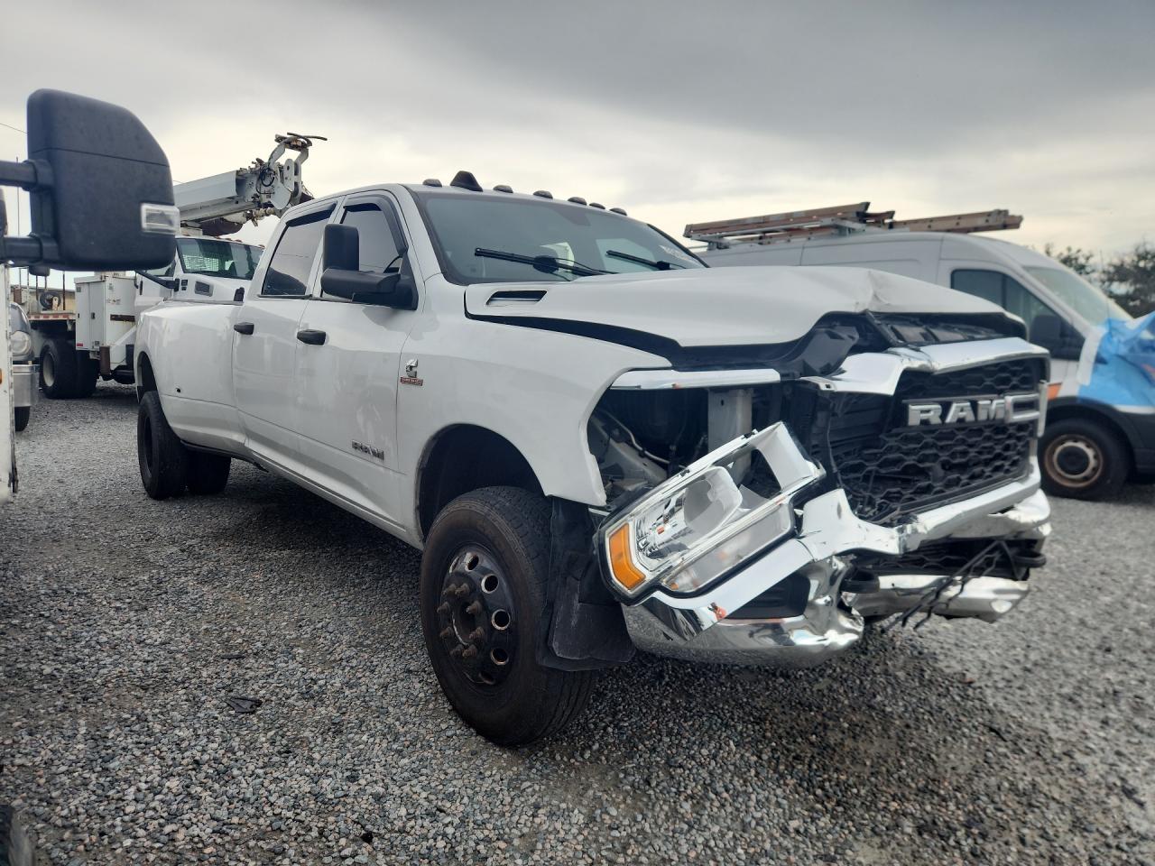 2021 RAM 3500 TRADESMAN — снимка 4