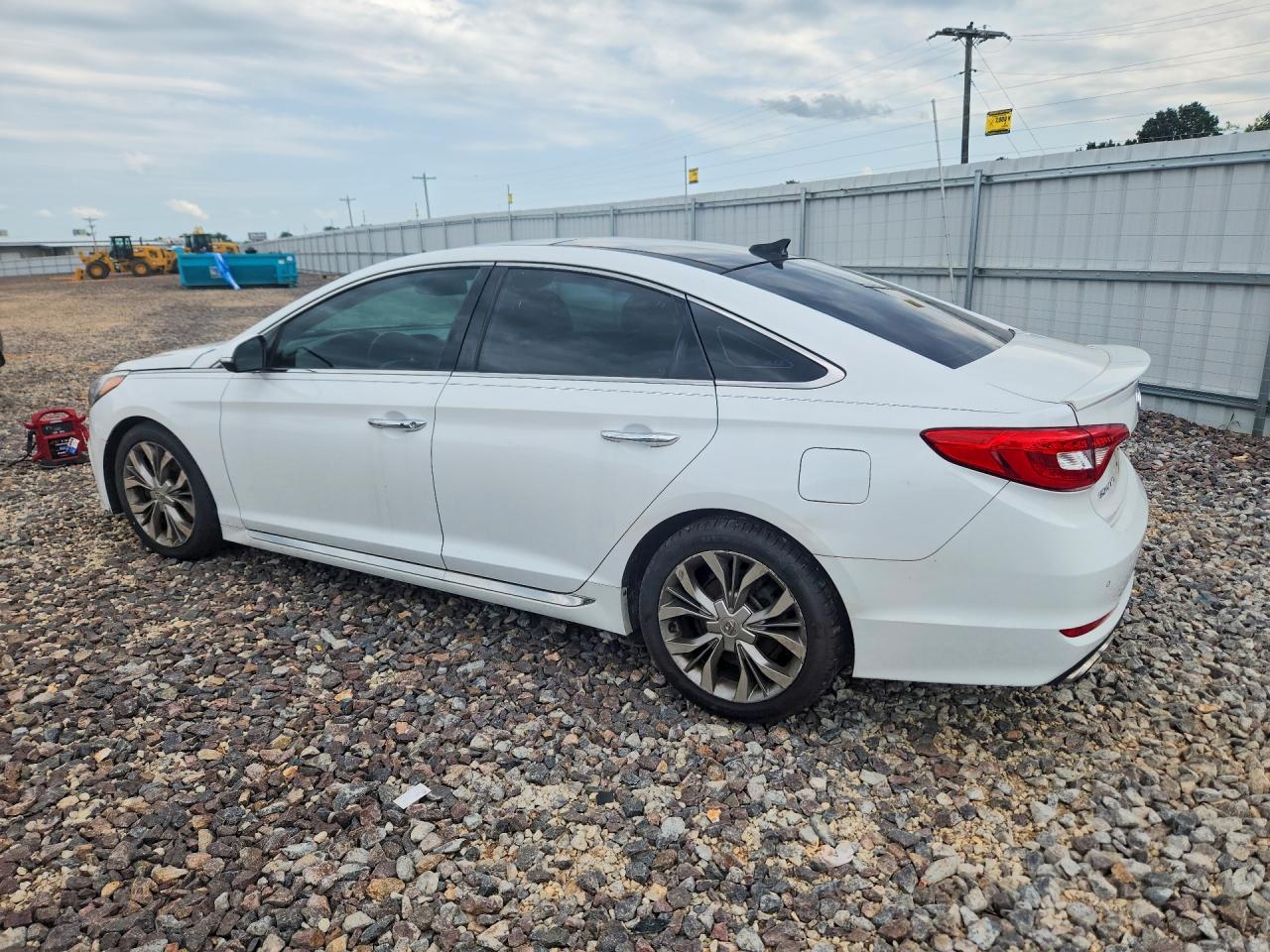 2015 HYUNDAI SONATA LIMITED 2.0T — снимка 2