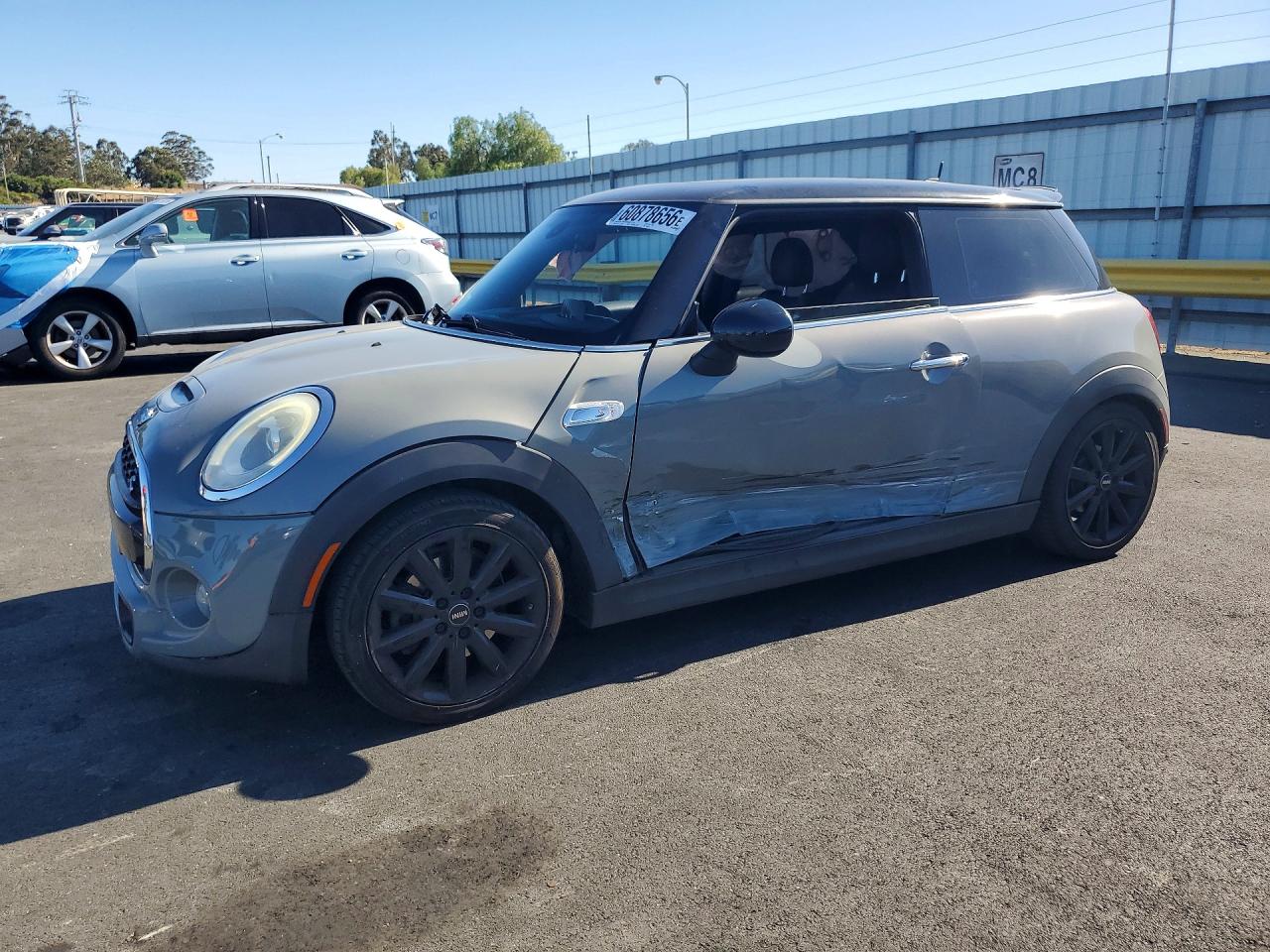 2015 MINI COOPER S