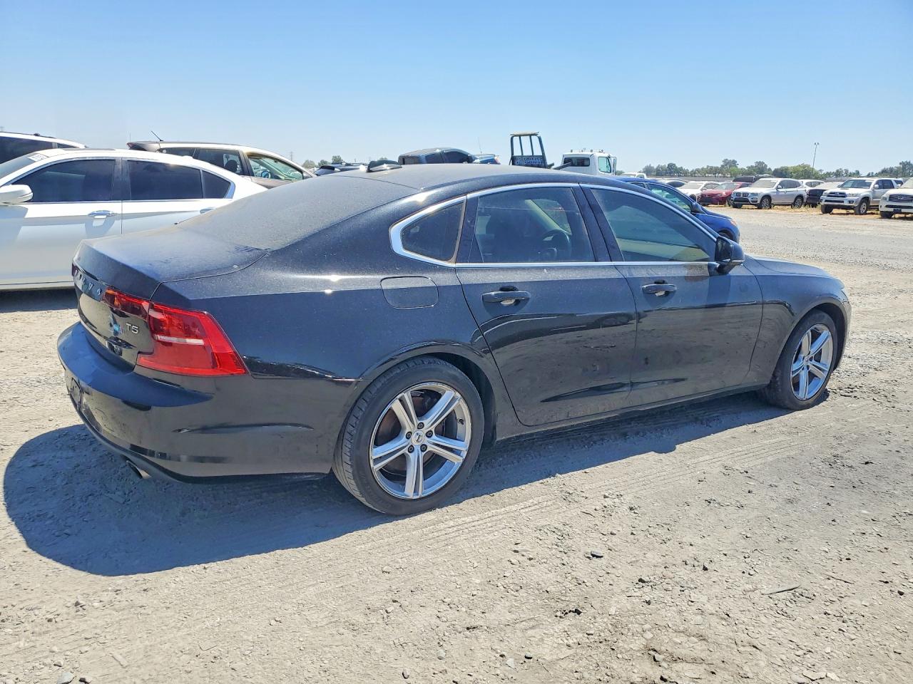 2017 VOLVO S90 T5 MOMENTUM — снимка 3