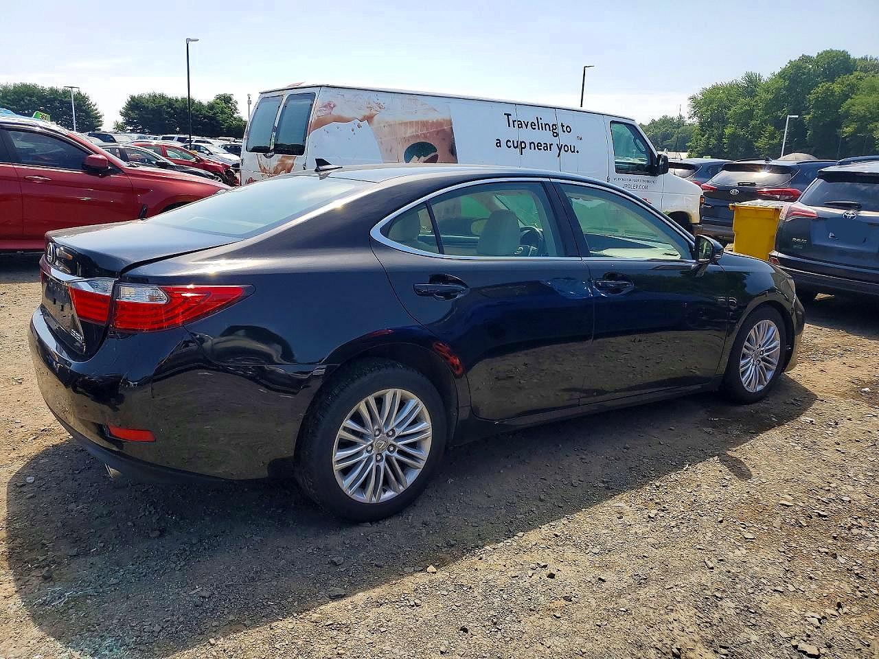 2013 LEXUS ES 350 — снимка 3