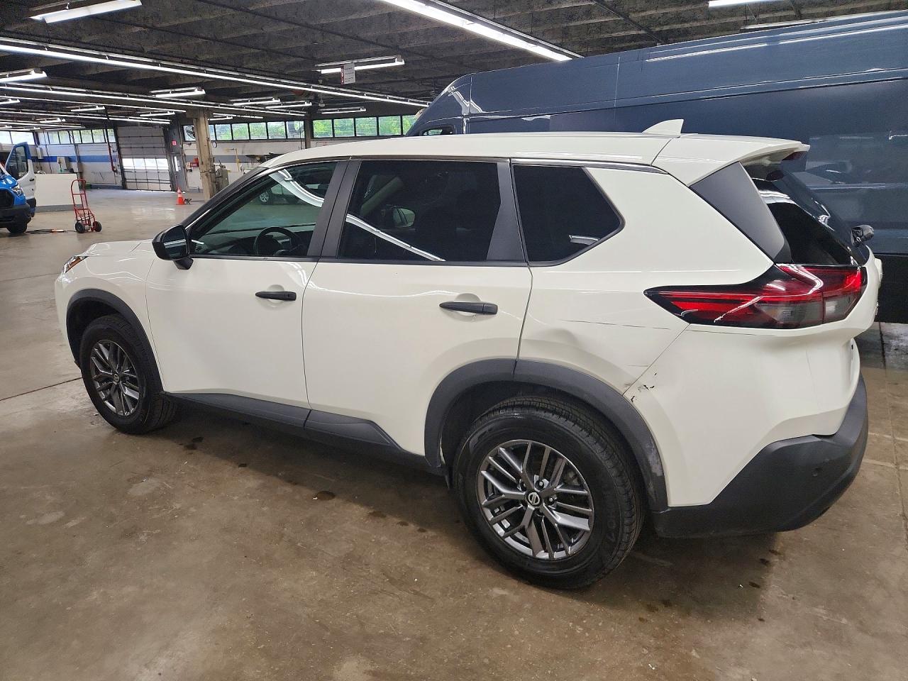 2021 NISSAN ROGUE S — снимка 2