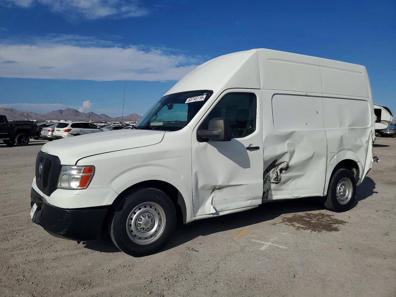 2015 NISSAN NV 2500