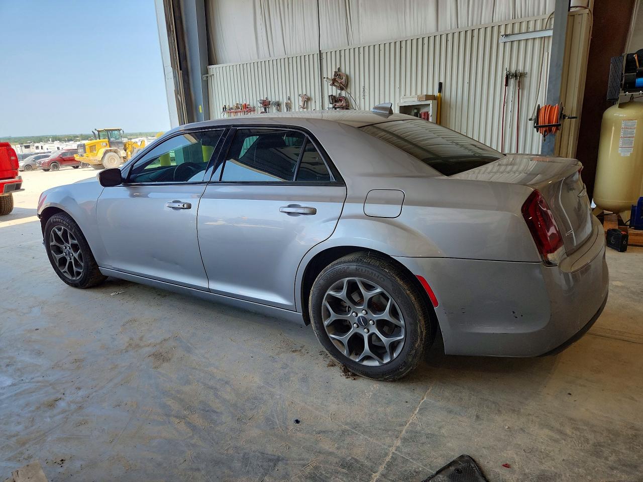 2016 CHRYSLER 300 S — снимка 2
