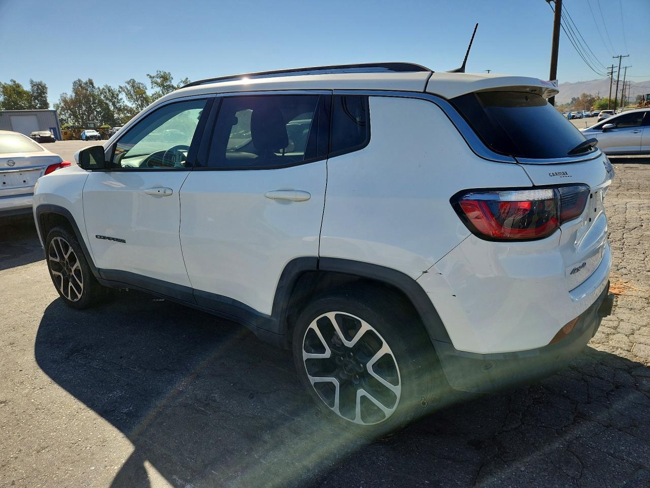 2017 JEEP COMPASS LIMITED — снимка 2
