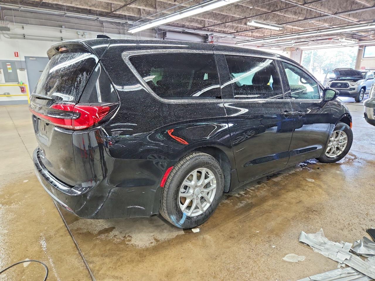 2027 CHRYSLER PACIFICA SELECT — снимка 3