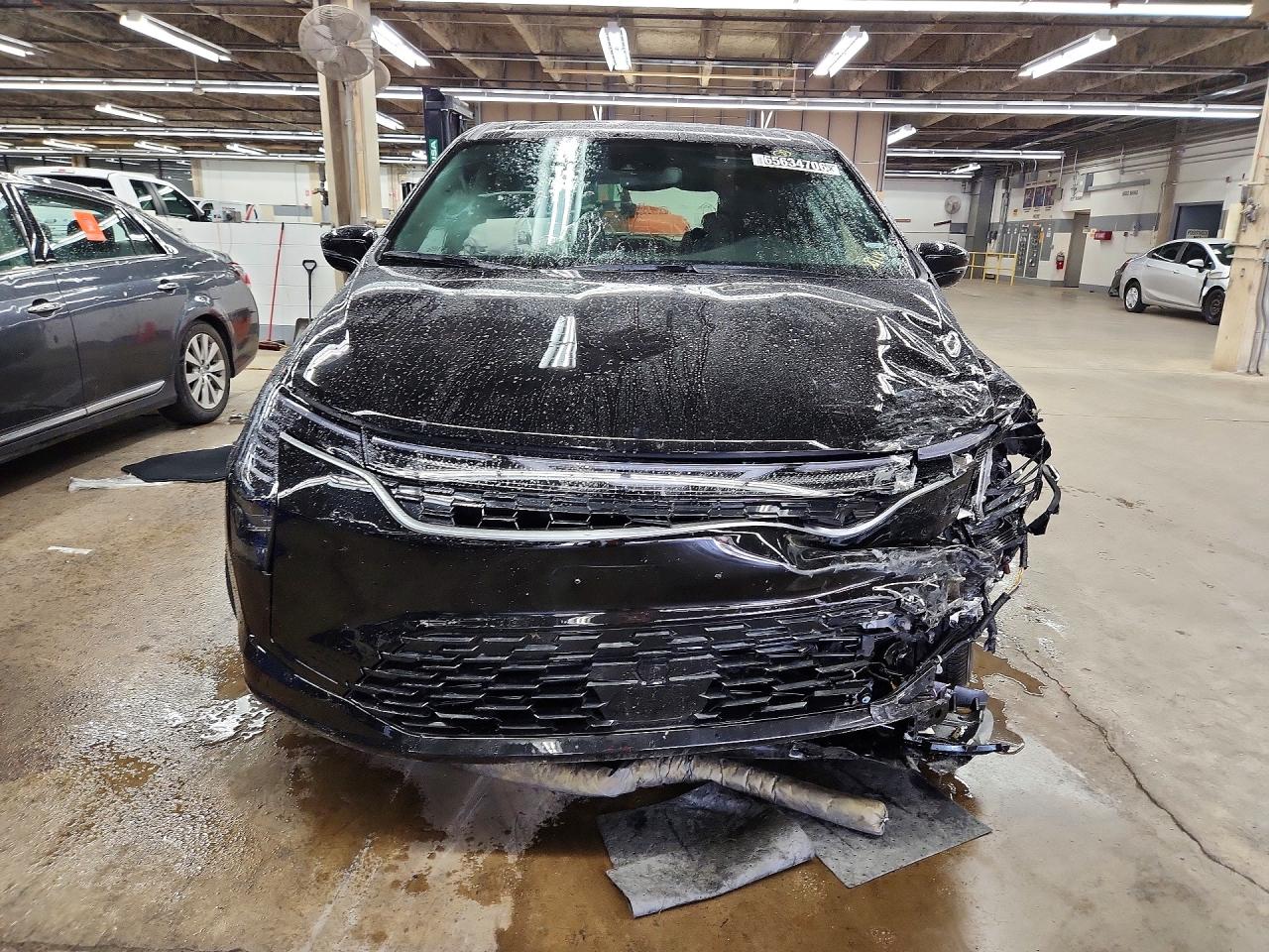 2027 CHRYSLER PACIFICA SELECT — снимка 5