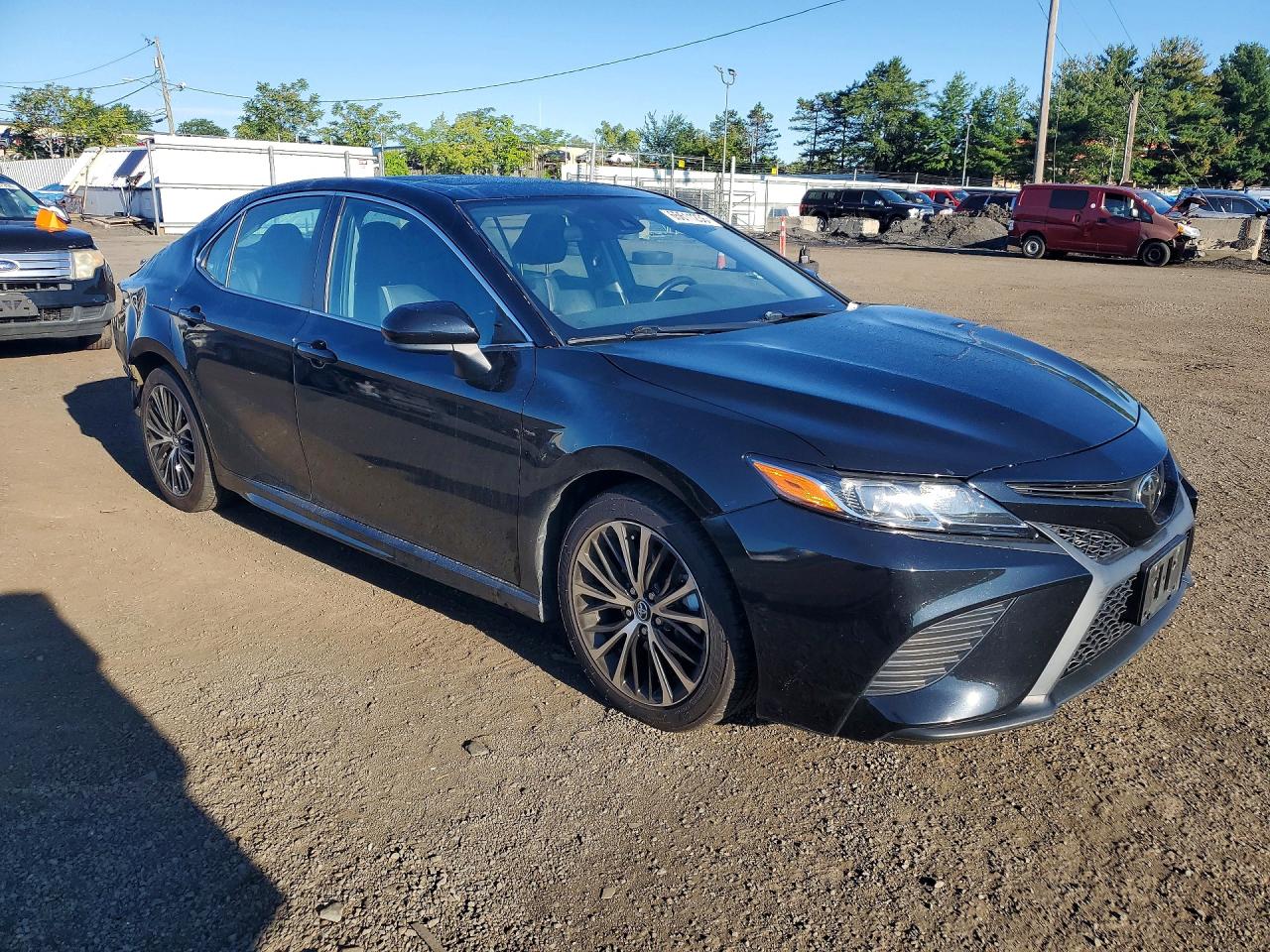 2020 TOYOTA CAMRY SE — снимка 4