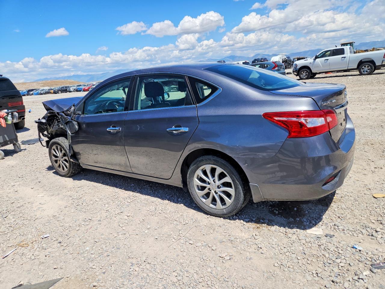 2019 NISSAN SENTRA SV — снимка 2