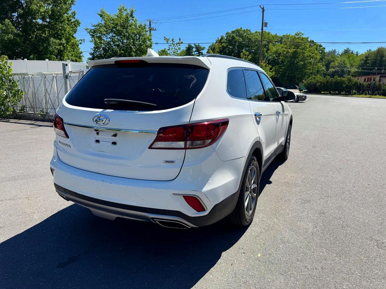 2017 HYUNDAI SANTA FE SE — снимка 3