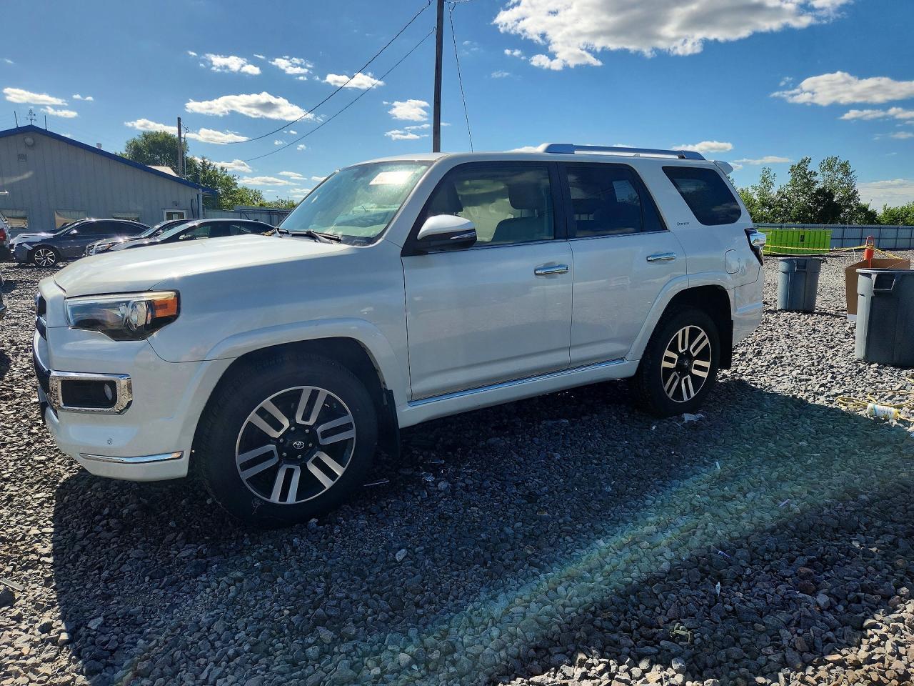 2017 TOYOTA 4RUNNER LIMITED