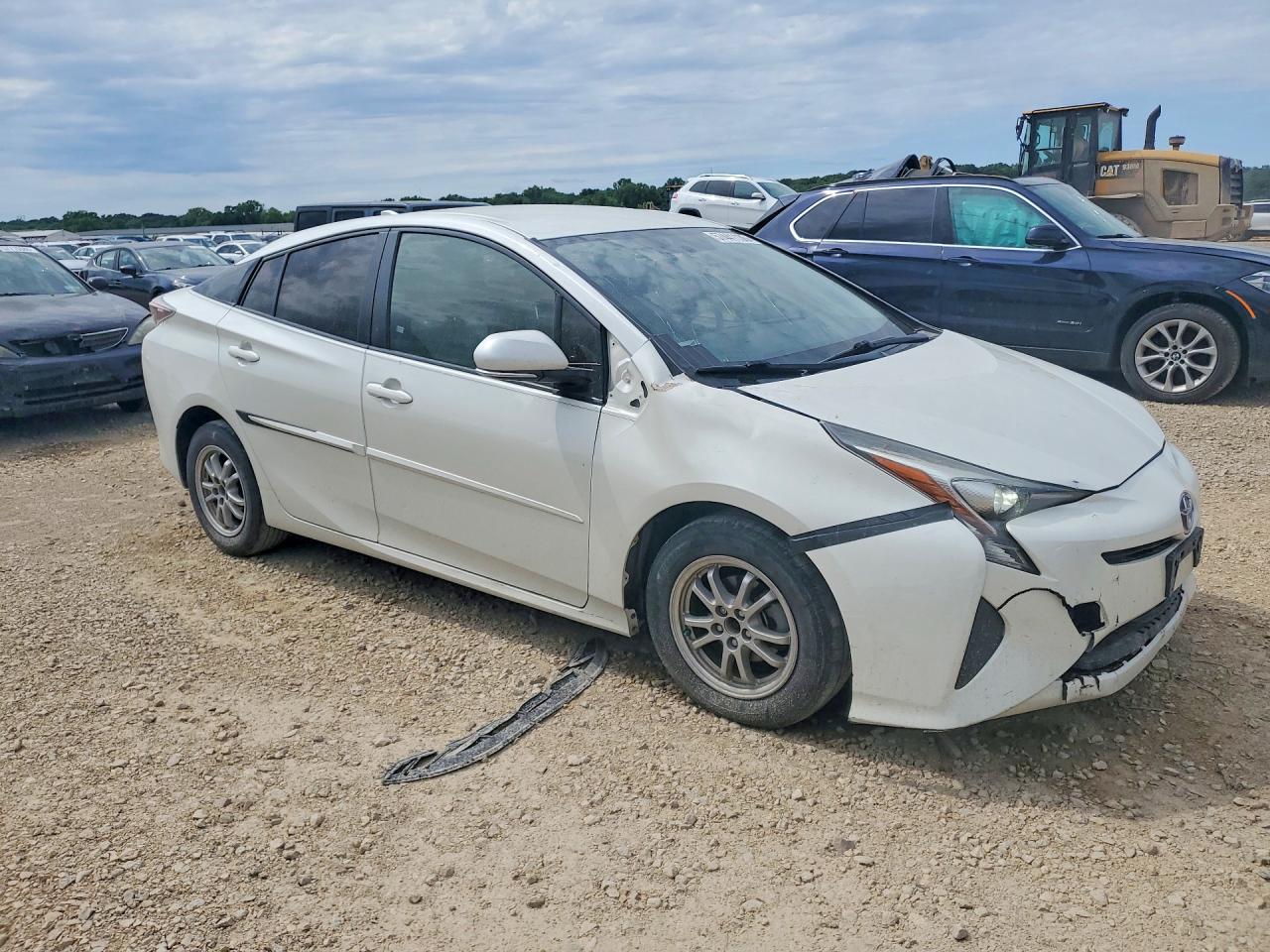 2016 TOYOTA PRIUS THREE — снимка 4