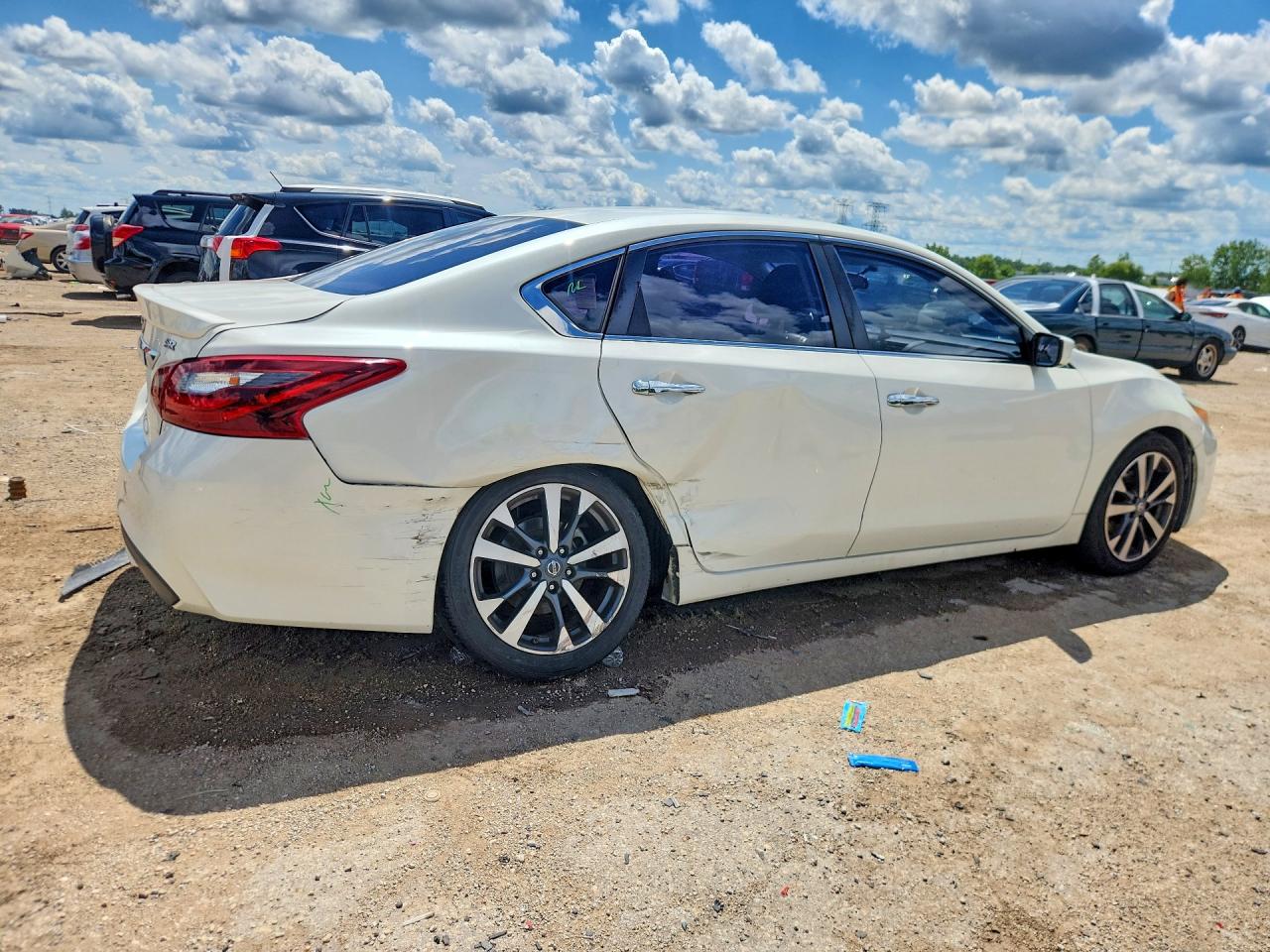 2017 NISSAN ALTIMA 2.5 SR — снимка 3