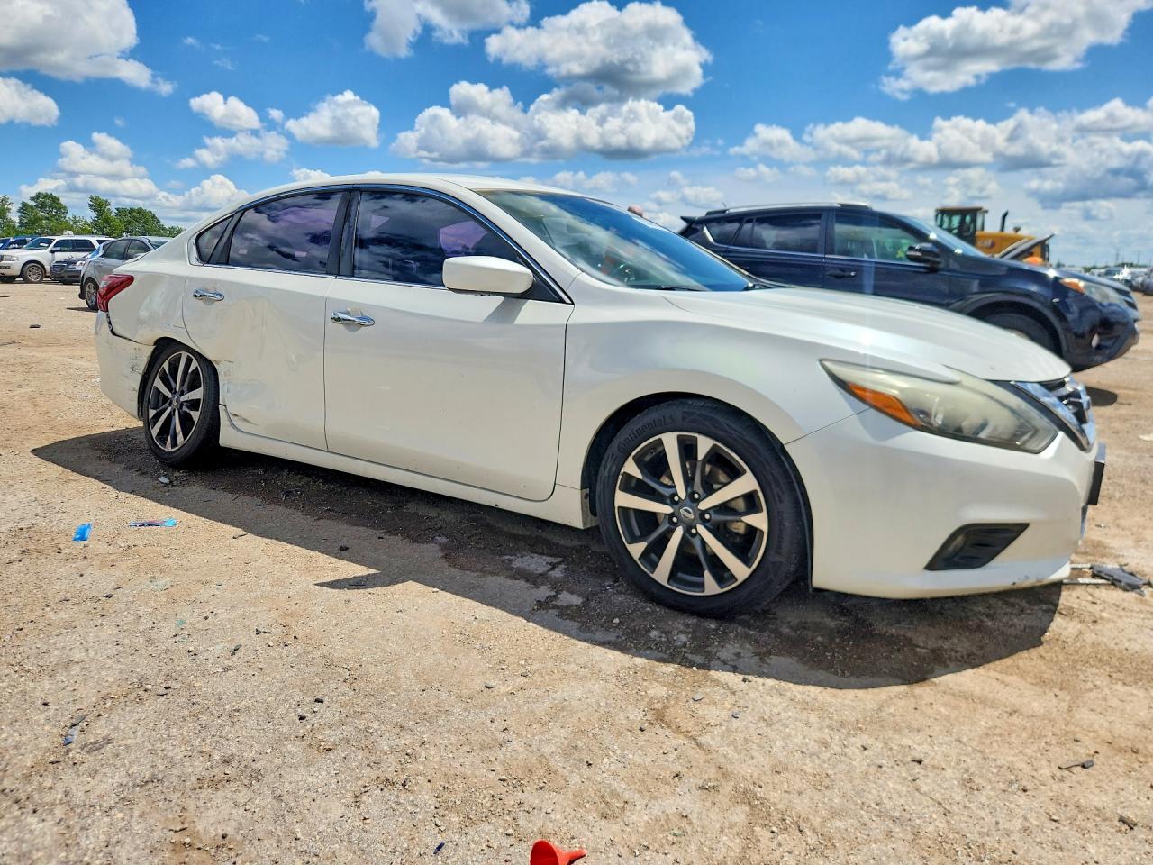 2017 NISSAN ALTIMA 2.5 SR — снимка 4