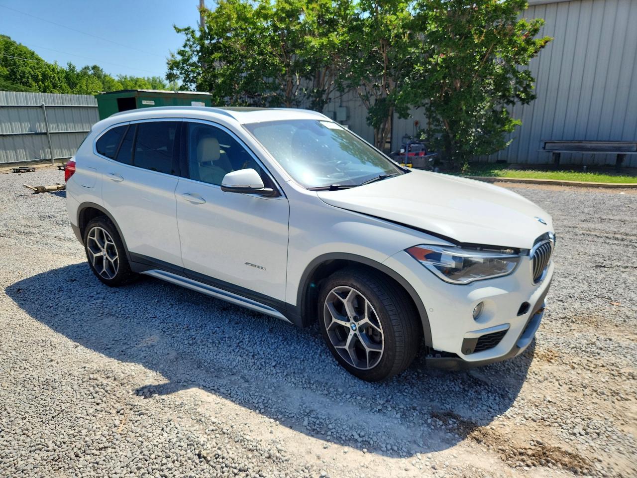 2017 BMW X1 SDRIVE28I — снимка 4