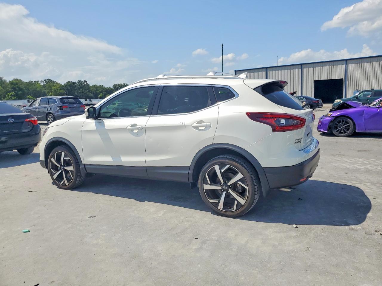 2022 NISSAN ROGUE SPORT SL — снимка 2