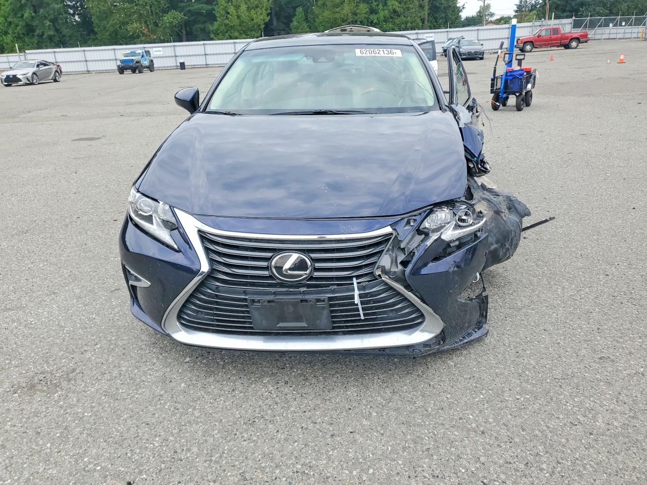 2018 LEXUS ES 350 — снимка 5