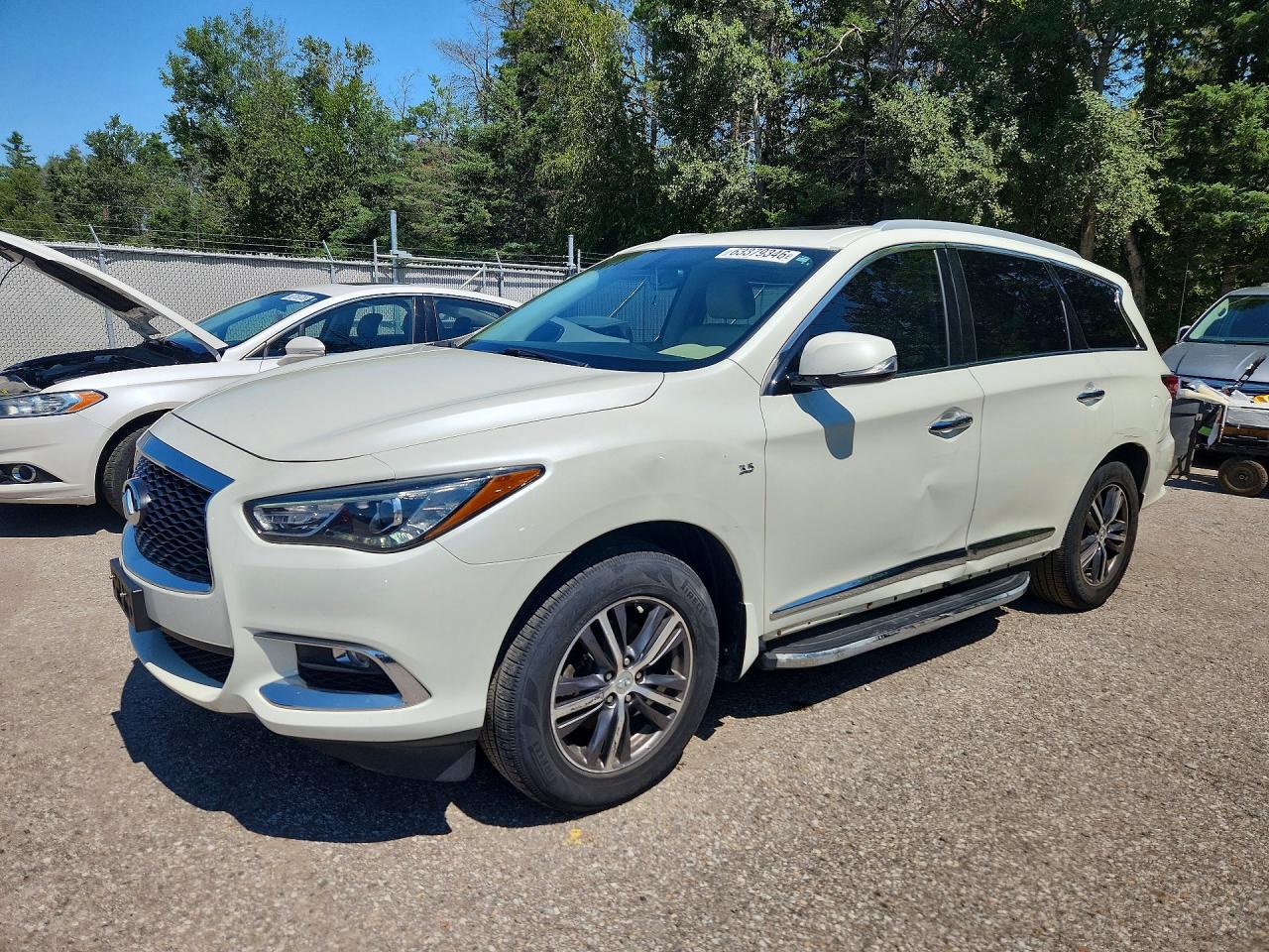2017 INFINITI QX60 BASE