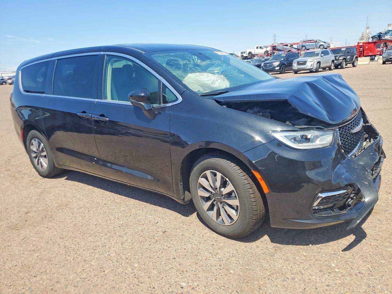 2023 CHRYSLER PACIFICA HYBRID TOURING L — снимка 4