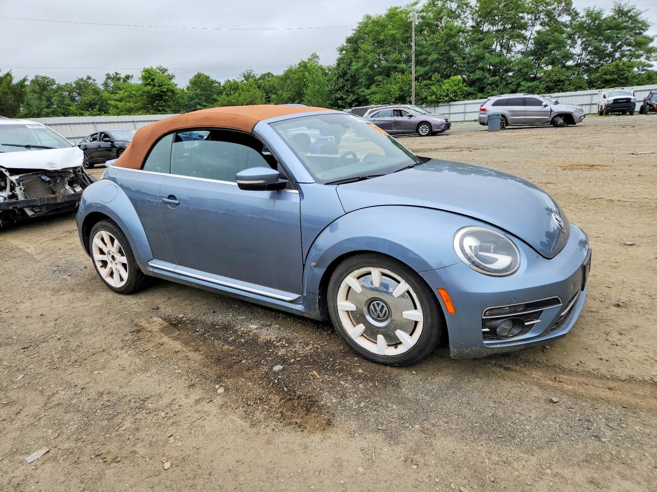 2019 VOLKSWAGEN BEETLE S — снимка 4