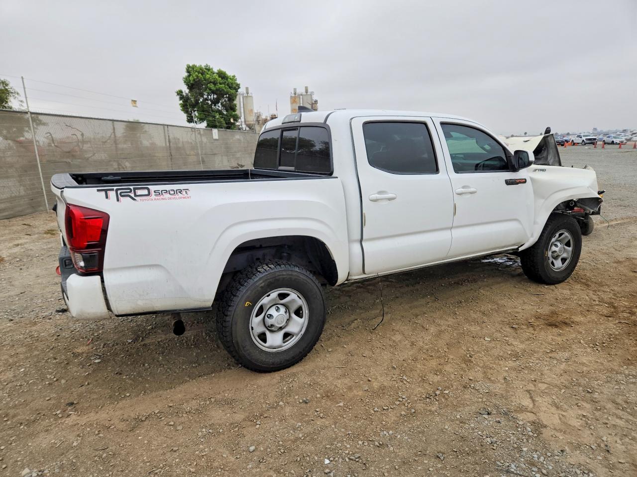 2018 TOYOTA TACOMA SR — снимка 3