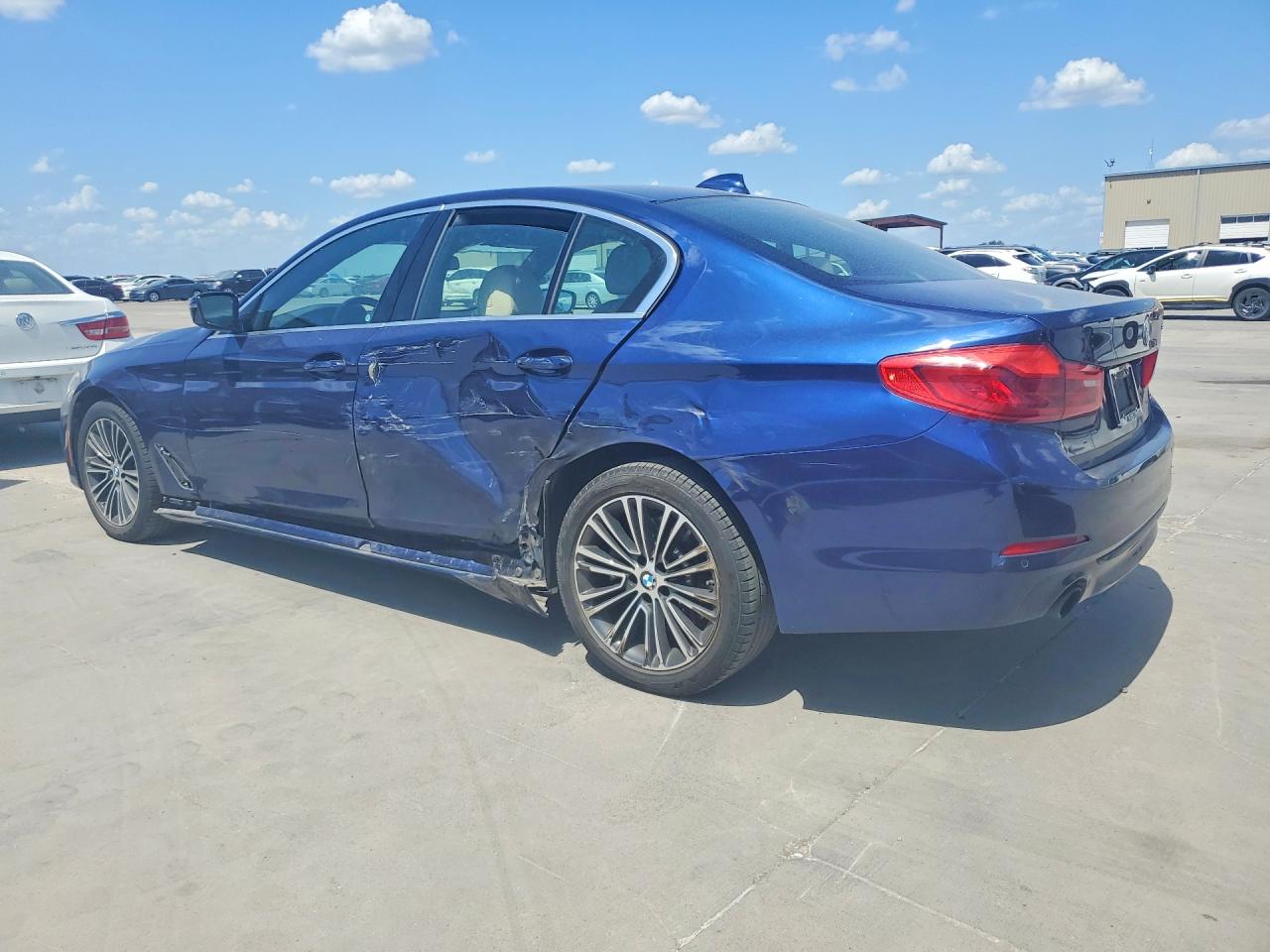 2020 BMW 530 I — снимка 2