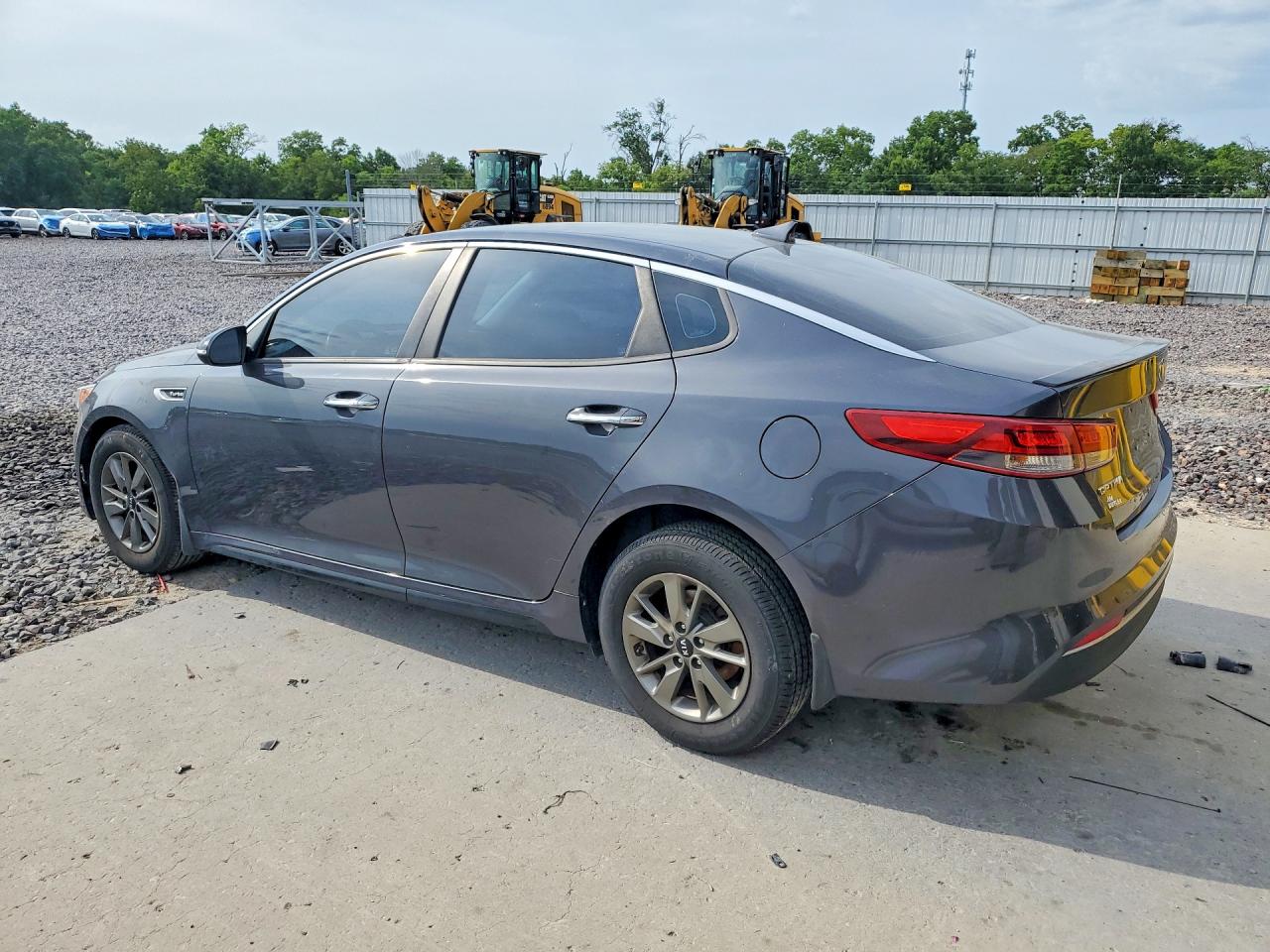 2017 KIA OPTIMA LX — снимка 2
