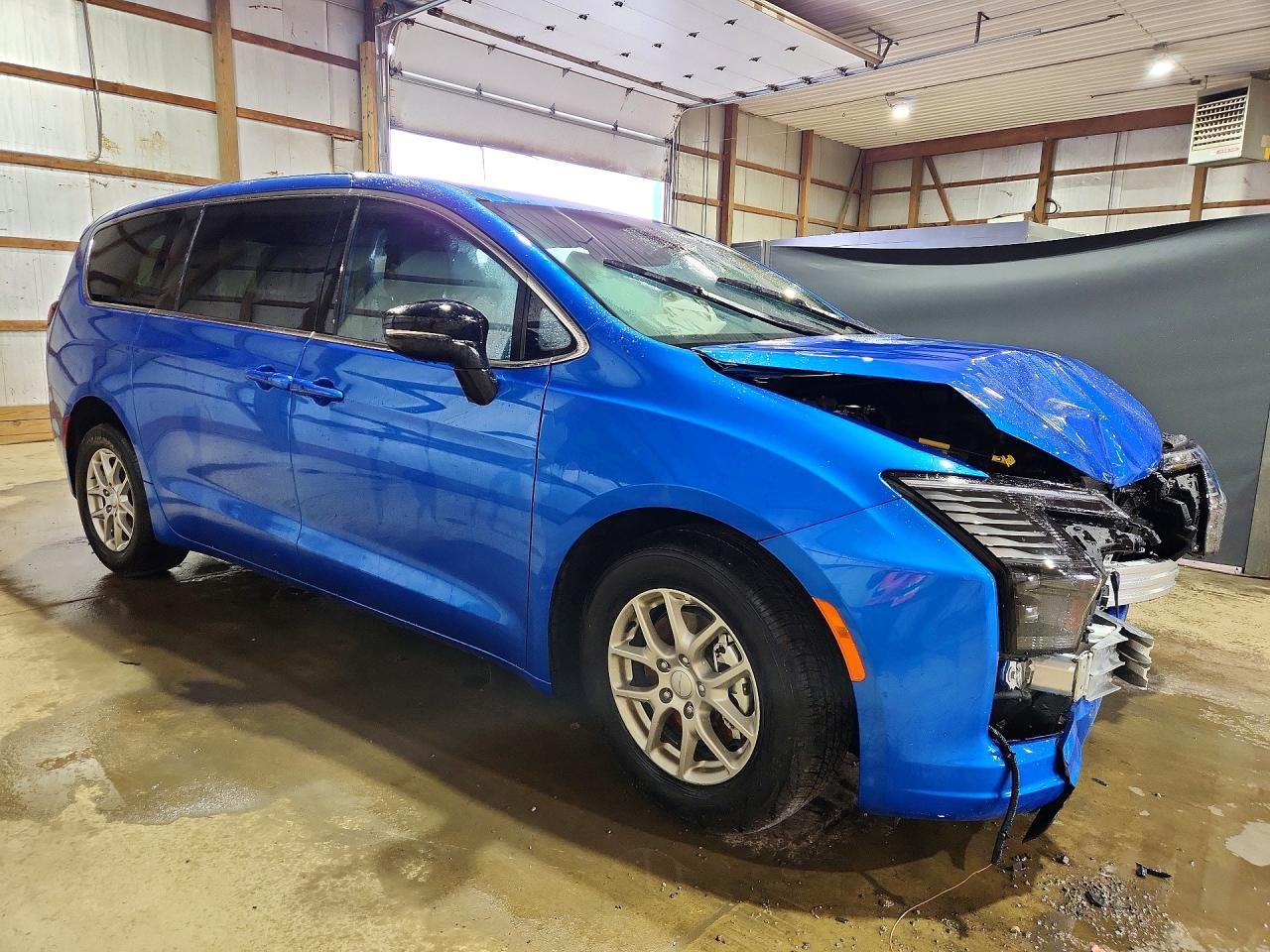2027 CHRYSLER PACIFICA SELECT — снимка 4