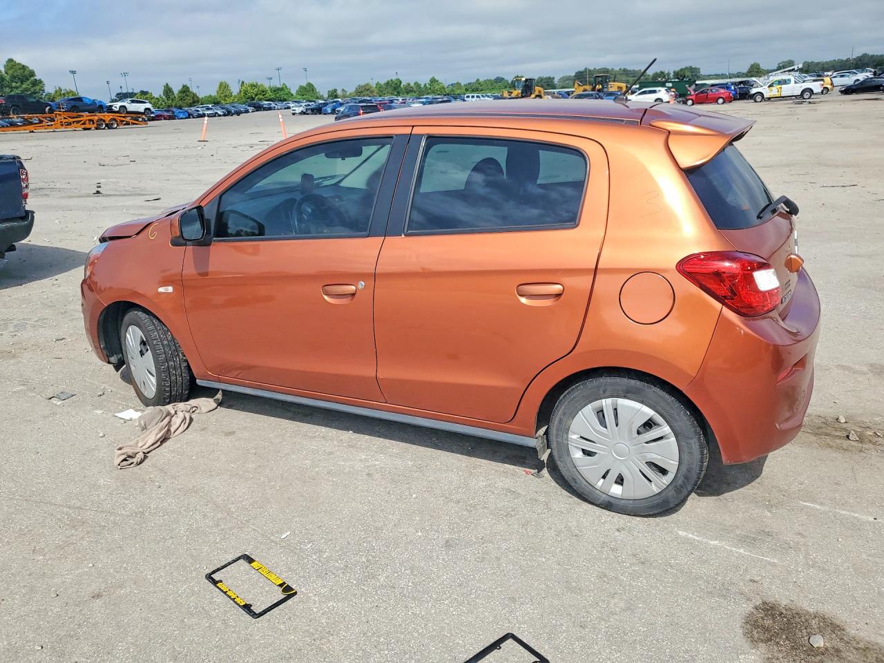 2019 MITSUBISHI MIRAGE ES — снимка 2