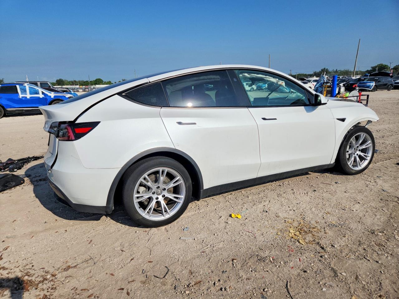 2023 TESLA MODEL Y — снимка 3