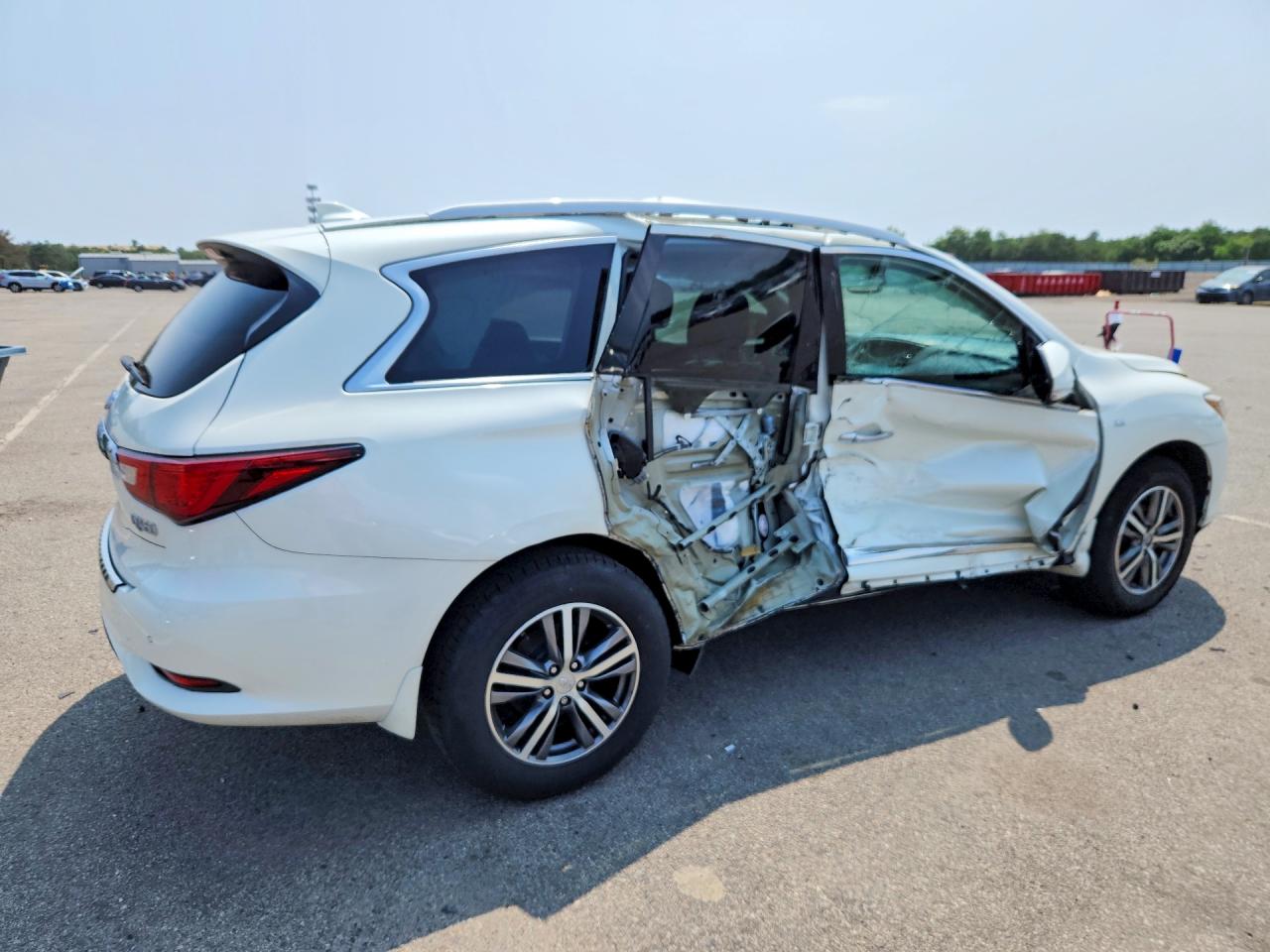 2016 INFINITI QX60 BASE — снимка 3