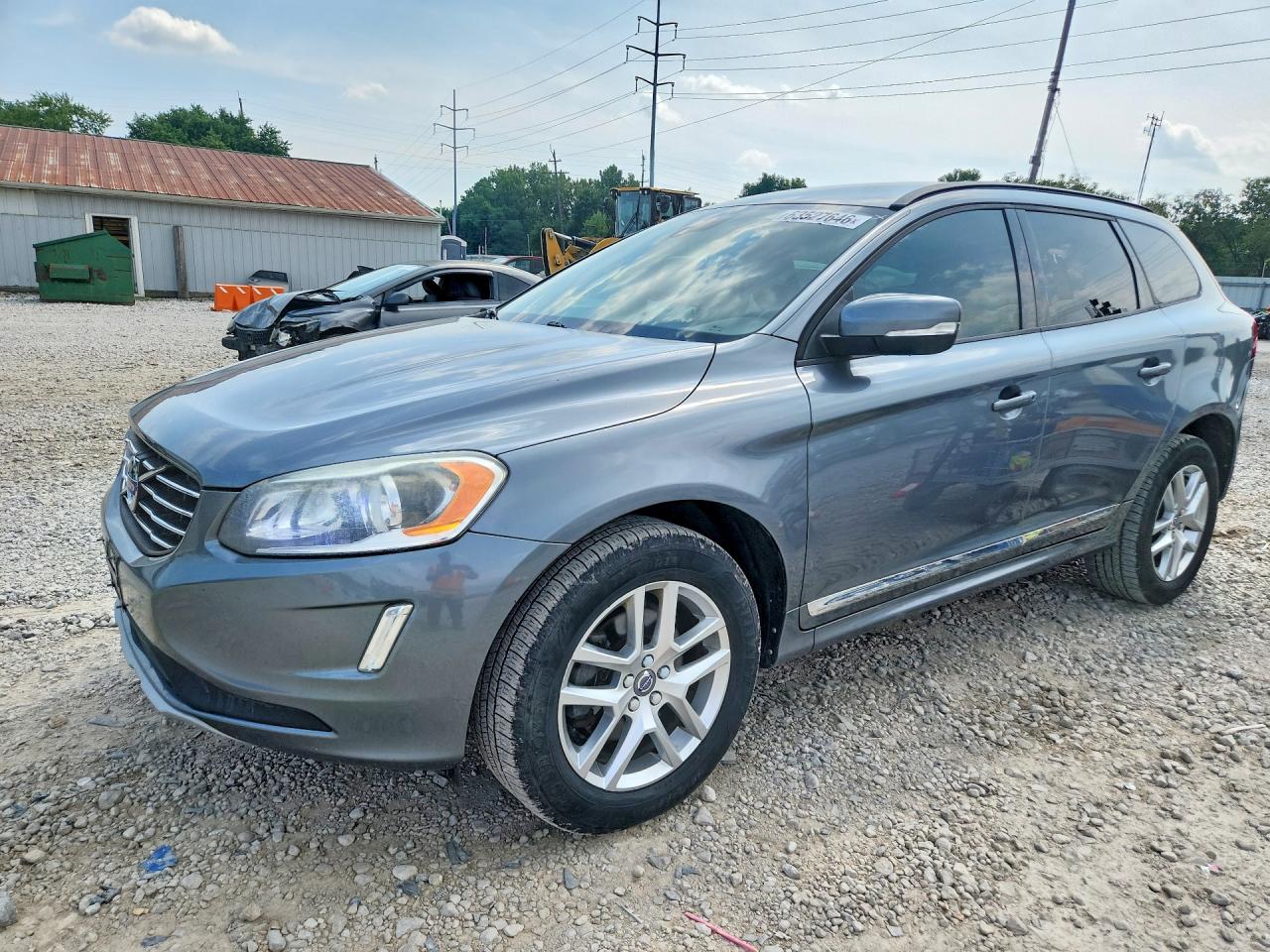 2017 VOLVO XC60 T5