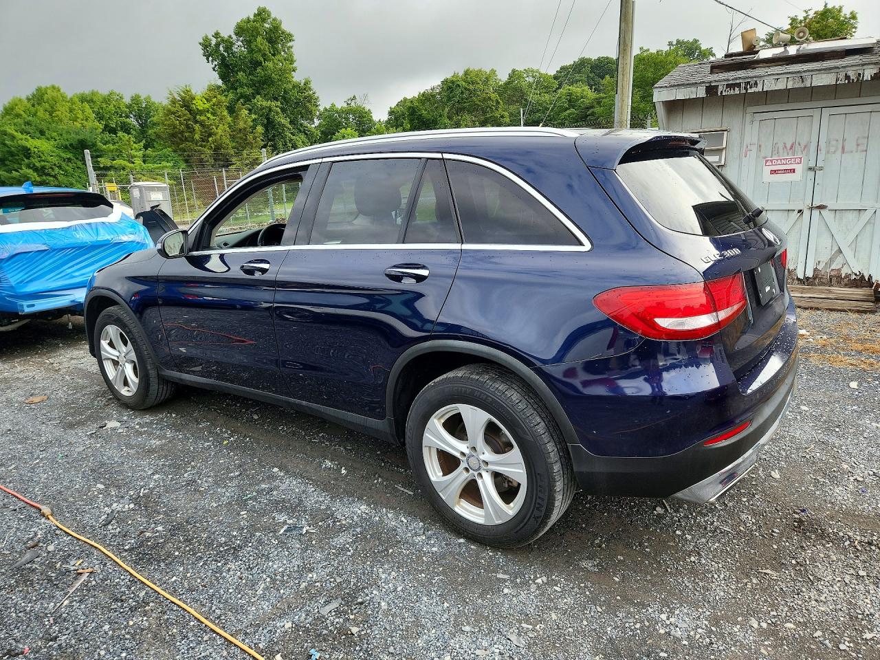 2016 MERCEDES-BENZ GLC 300 — снимка 2