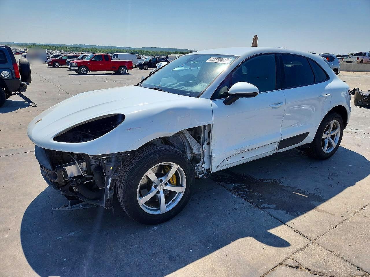 2020 PORSCHE MACAN