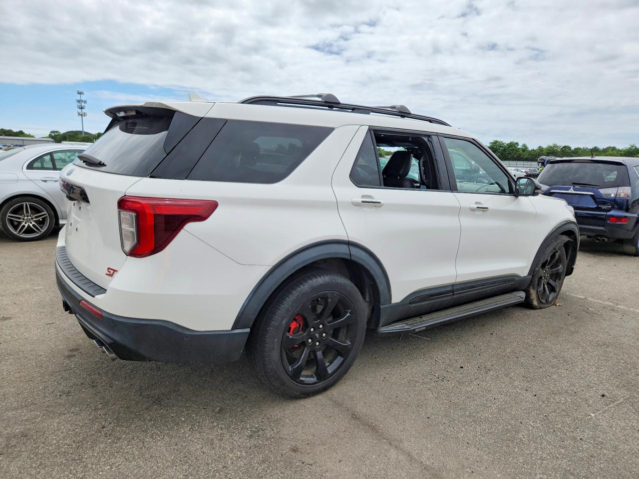 2022 FORD EXPLORER ST — снимка 3